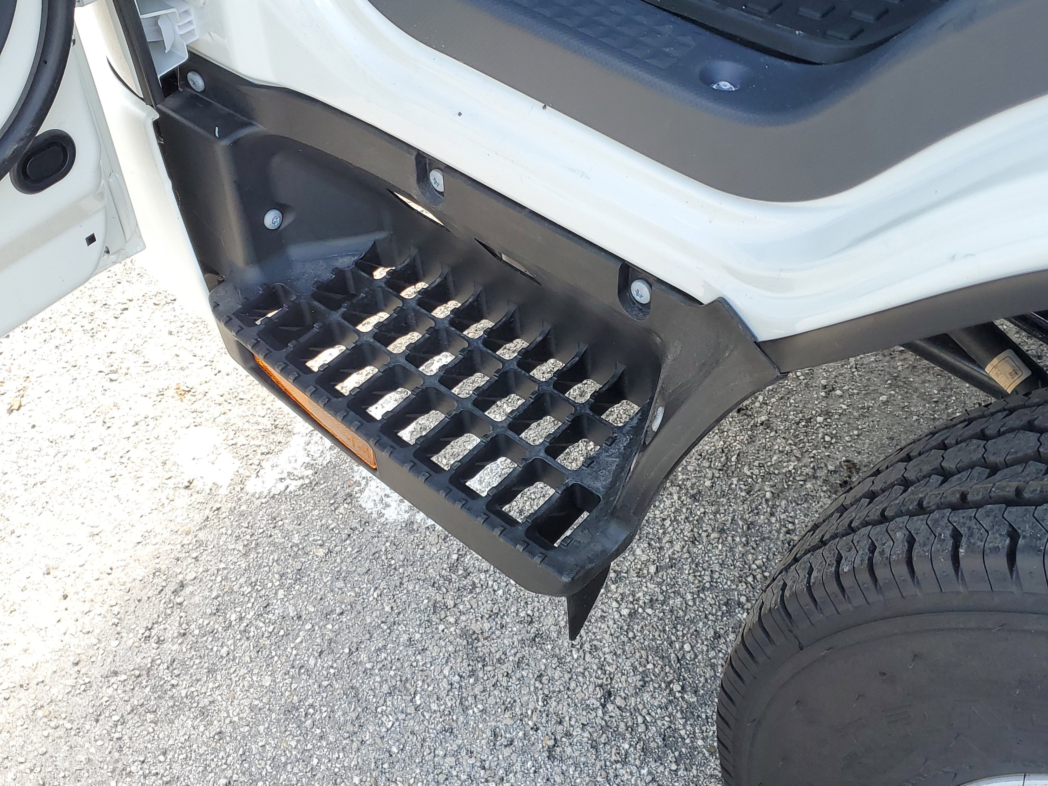 2025 Chevrolet Low Cab Forward 3500 Base