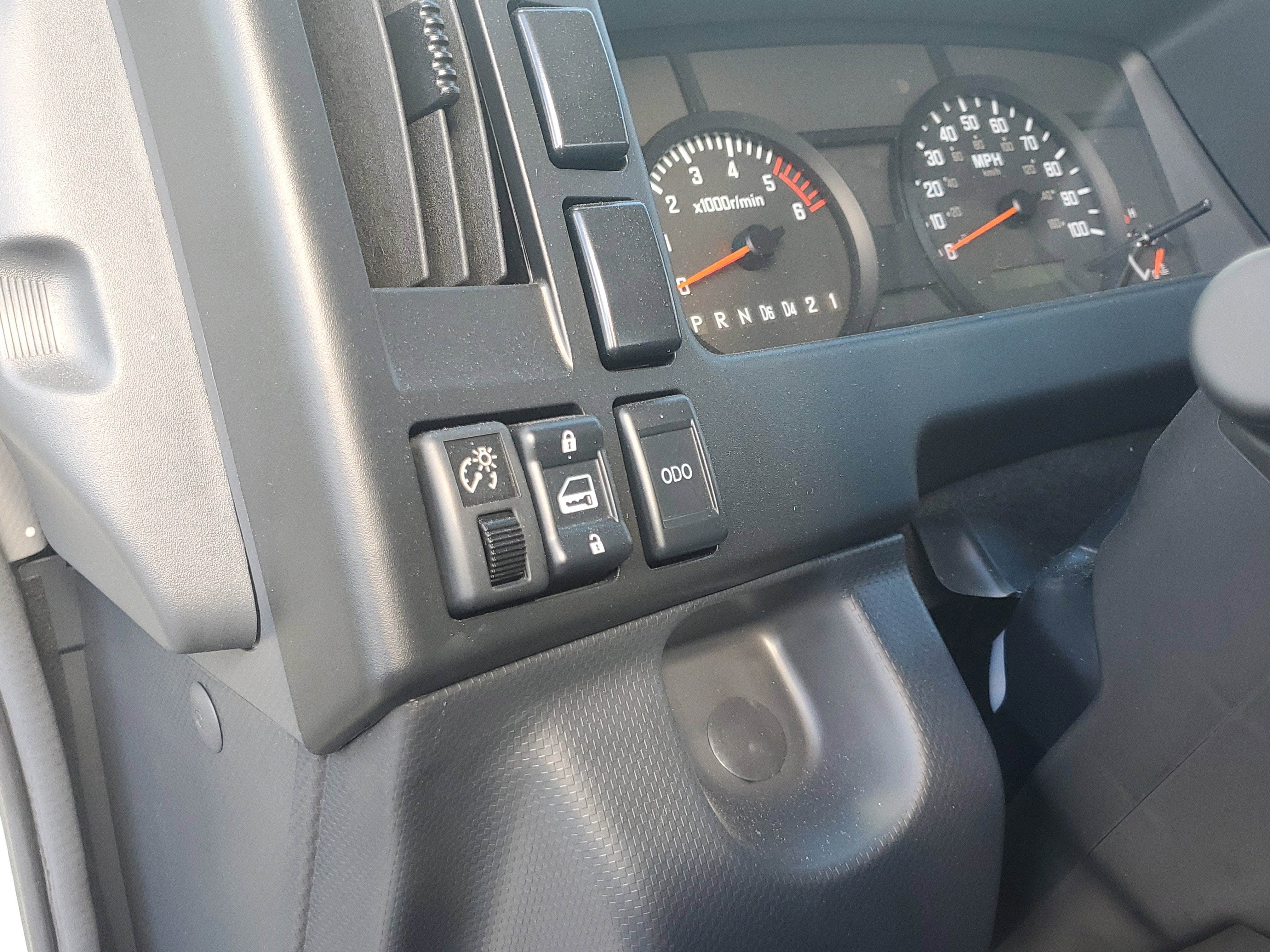 2024 Chevrolet Low Cab Forward 3500 Base