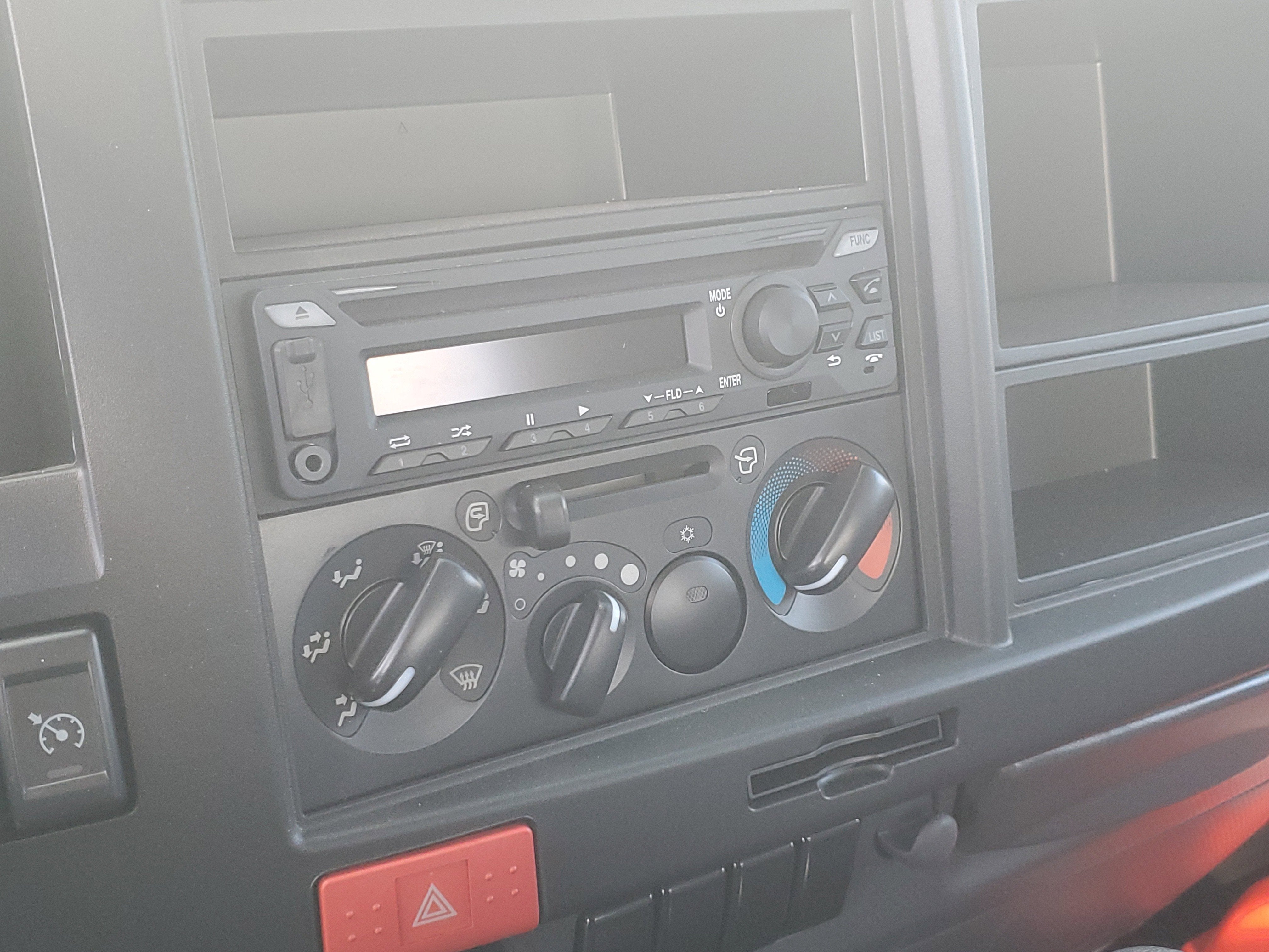 2024 Chevrolet Low Cab Forward 3500 Base