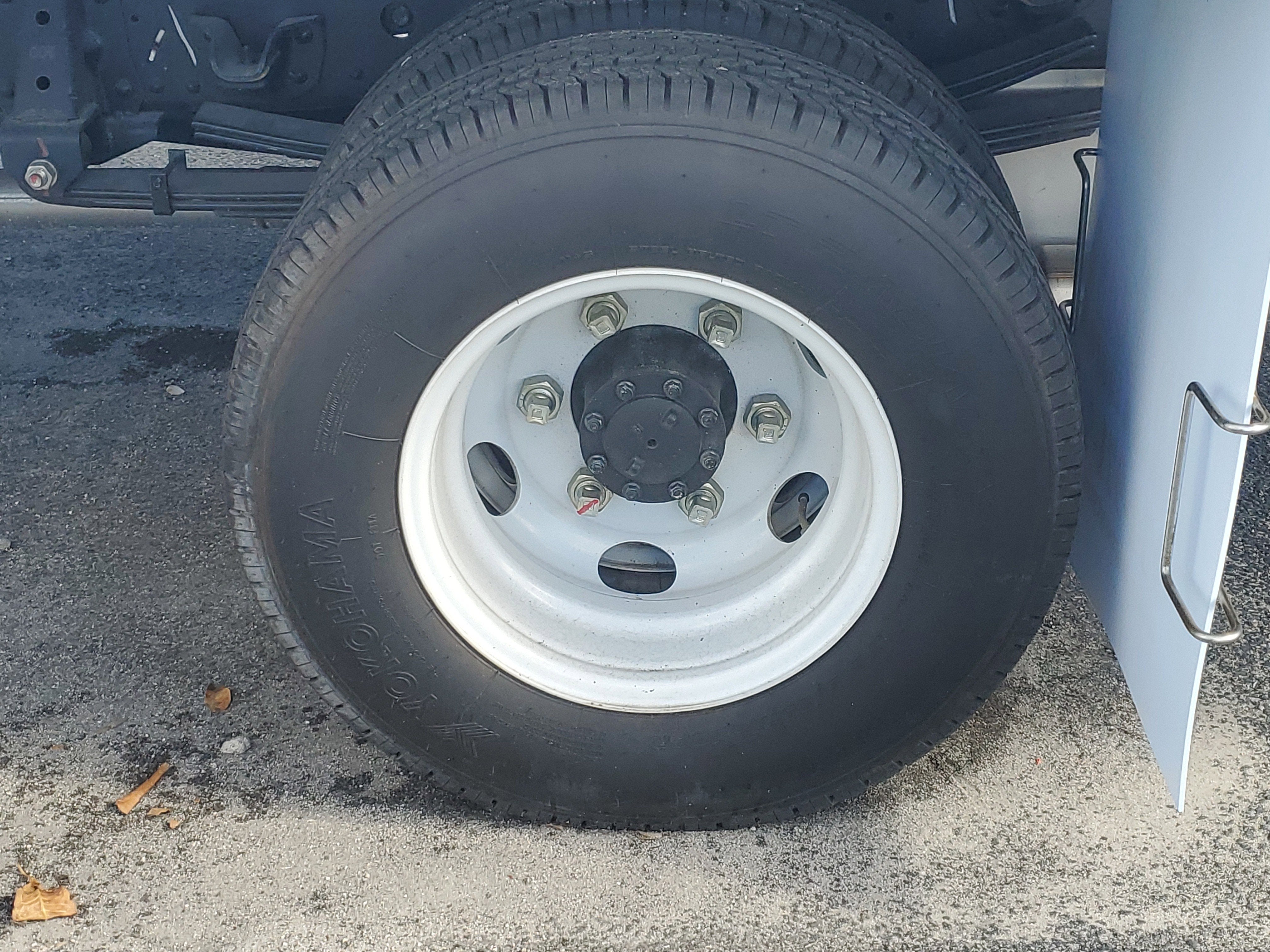 2024 Chevrolet Low Cab Forward 3500 Base