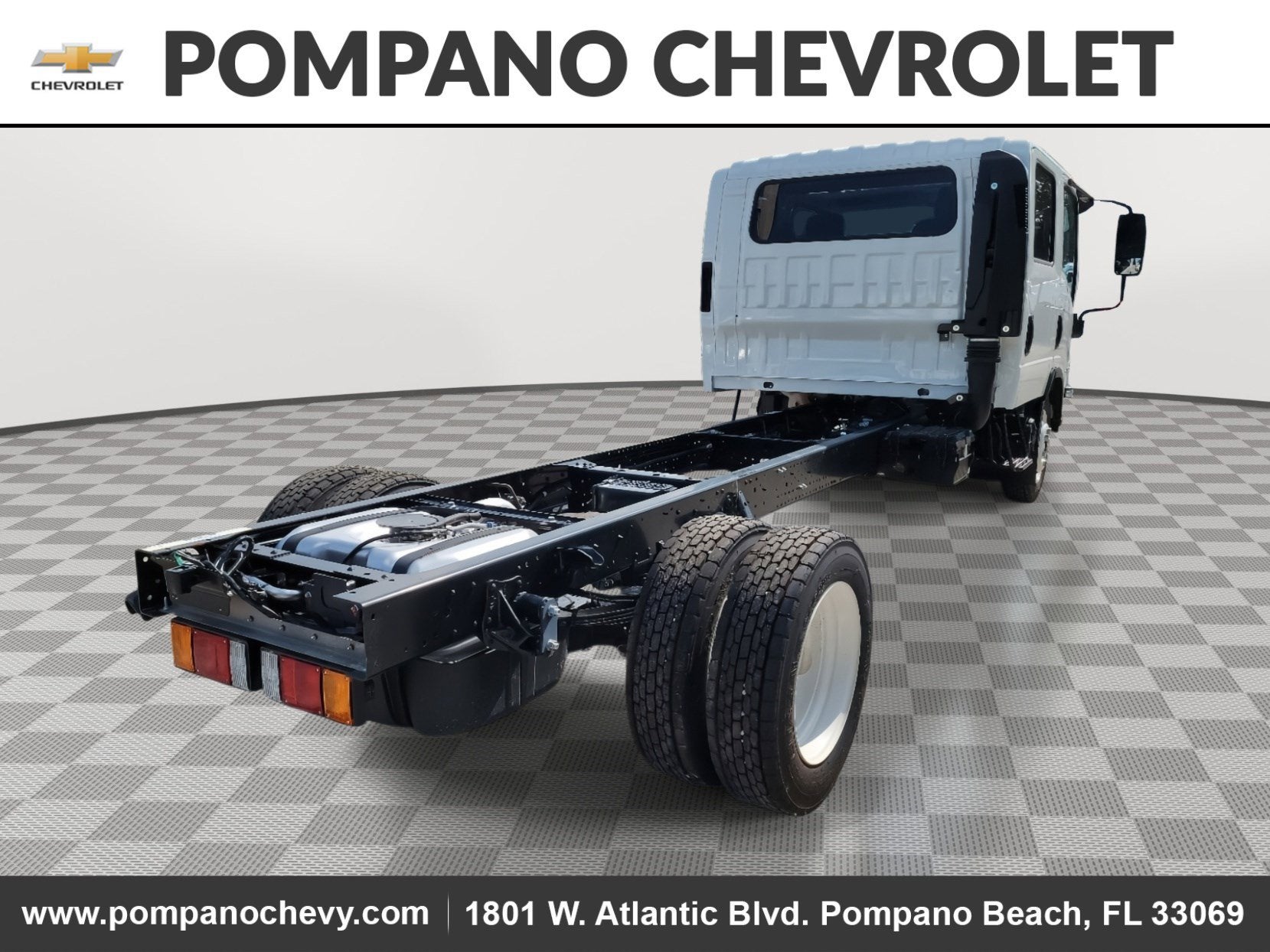 2025 Chevrolet Low Cab Forward 4500 Base