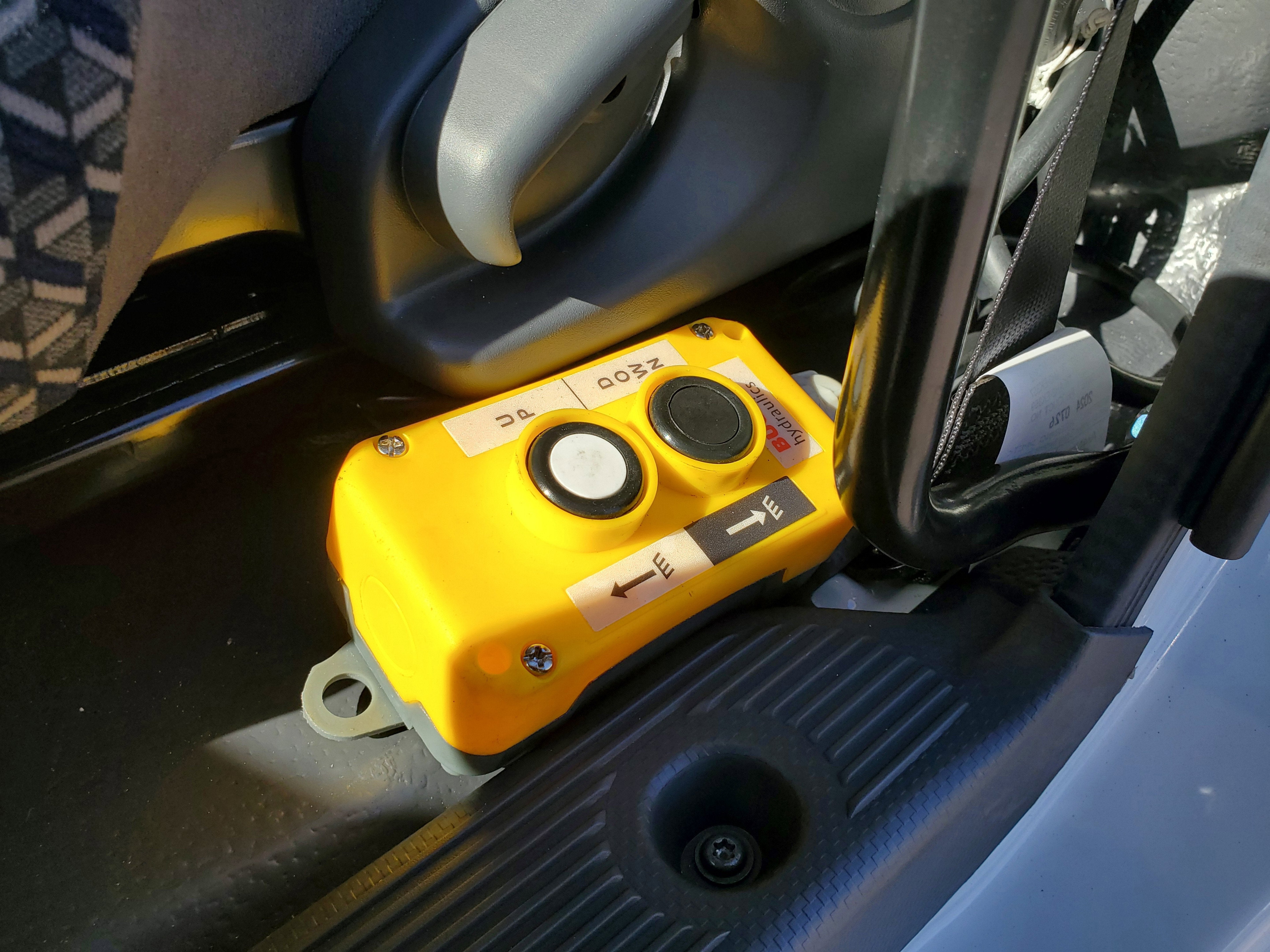 2025 Chevrolet Low Cab Forward 4500 Base