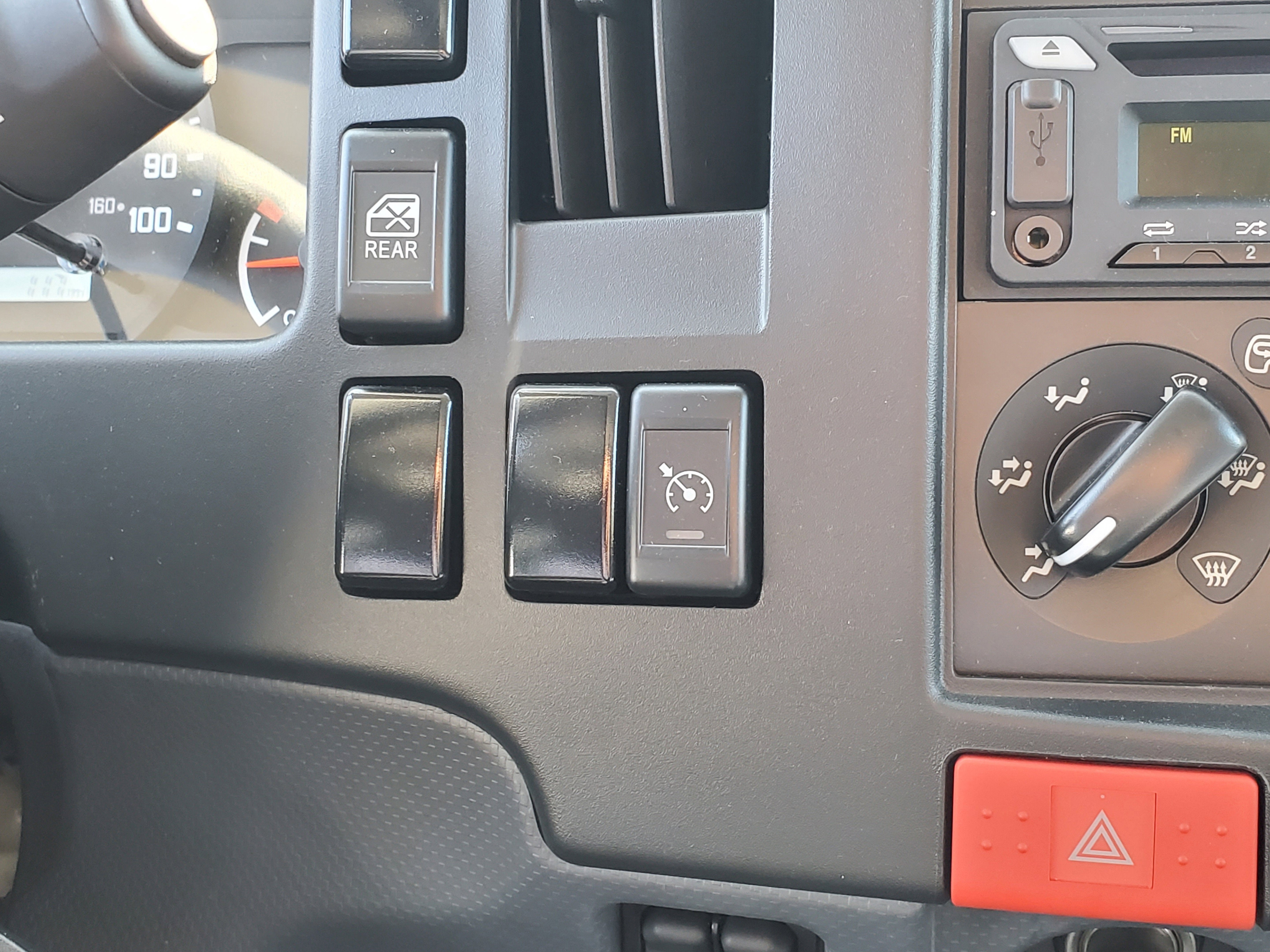 2025 Chevrolet Low Cab Forward 4500 Base