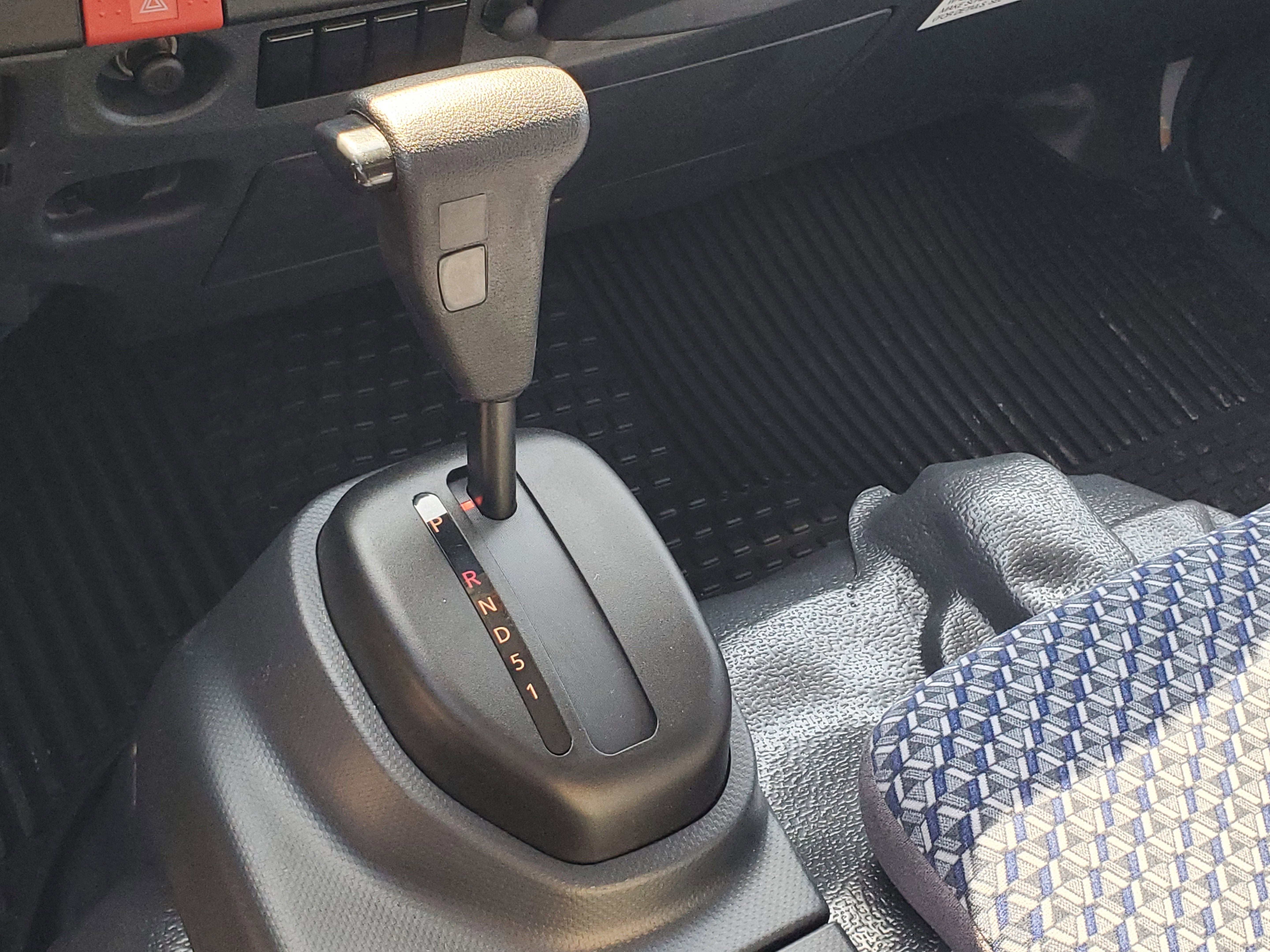 2025 Chevrolet Low Cab Forward 4500 Base