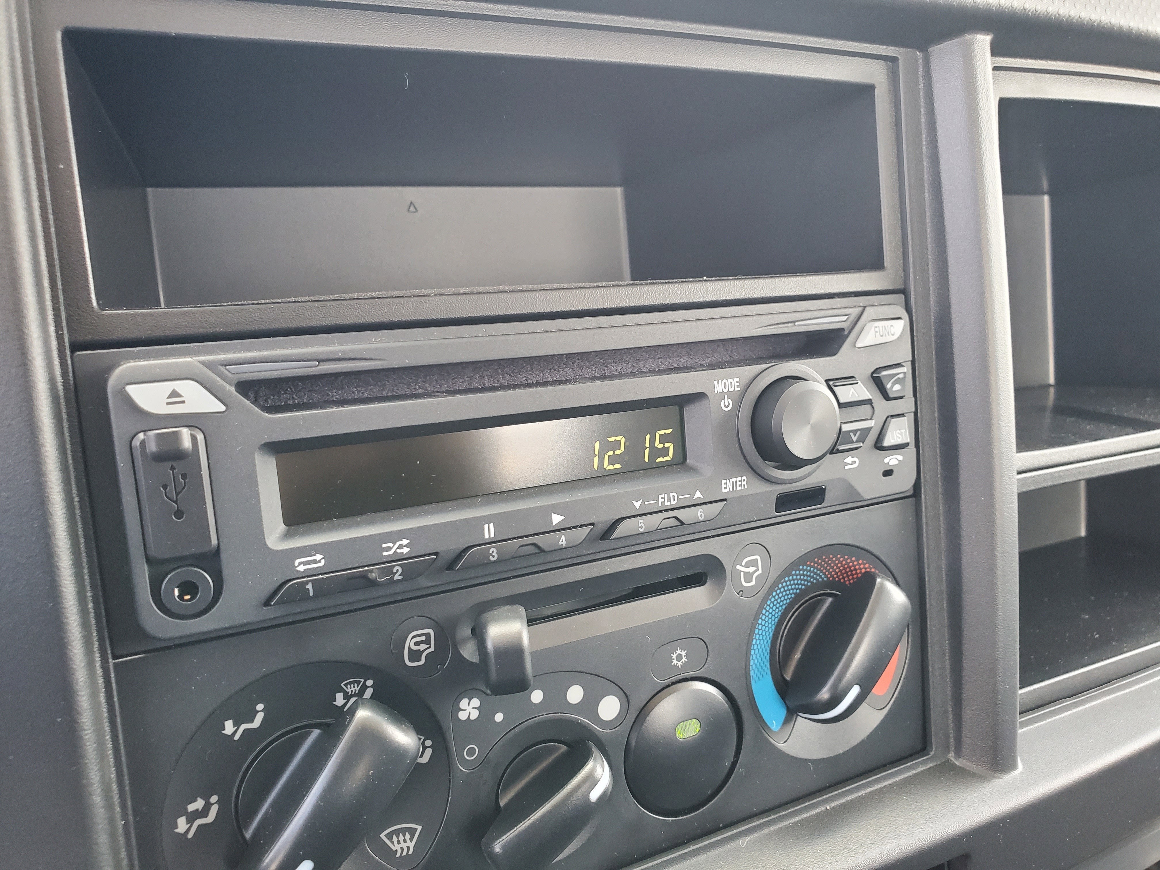 2025 Chevrolet Low Cab Forward 4500 Base