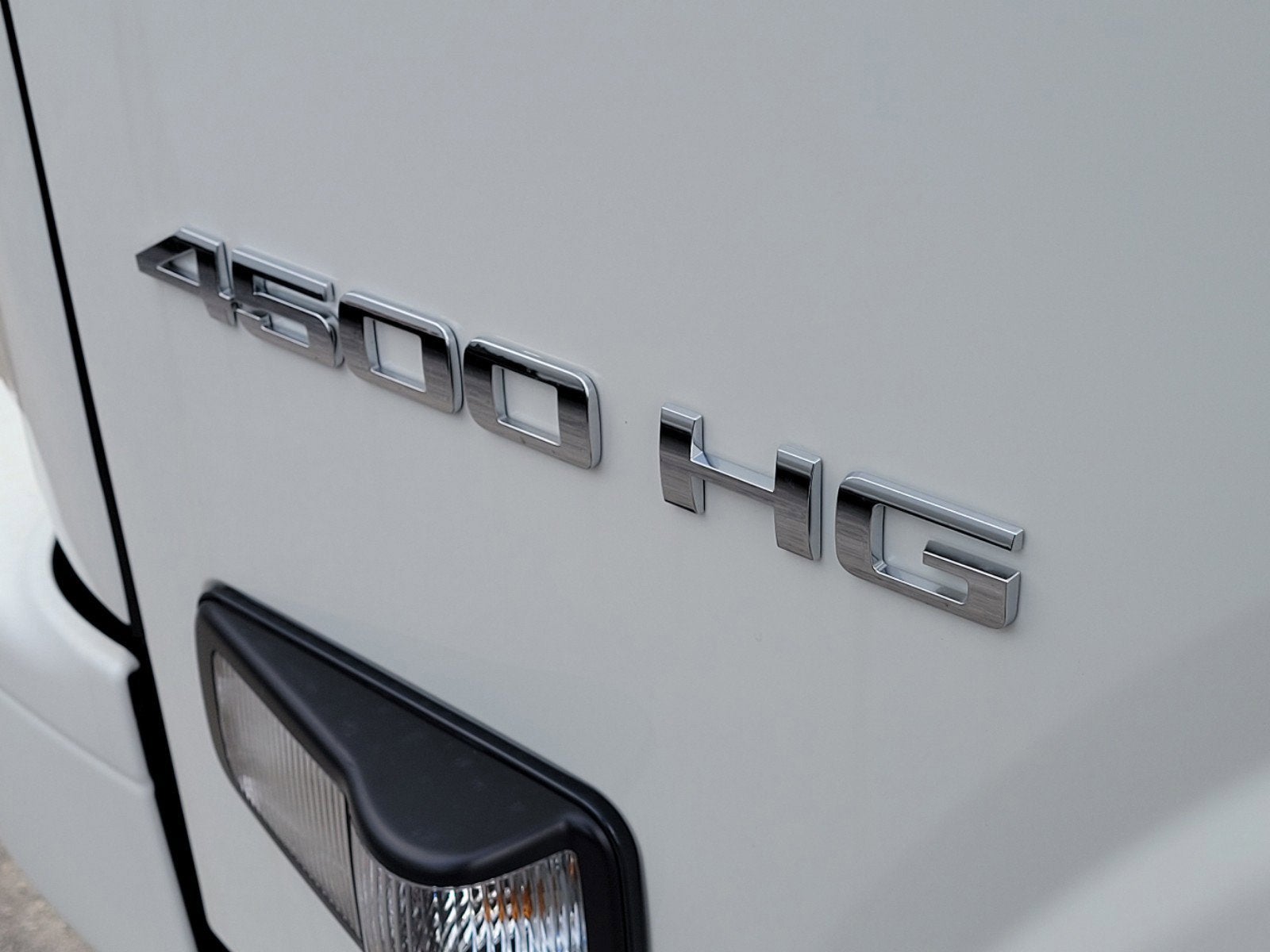 2024 Chevrolet Low Cab Forward 4500 Base