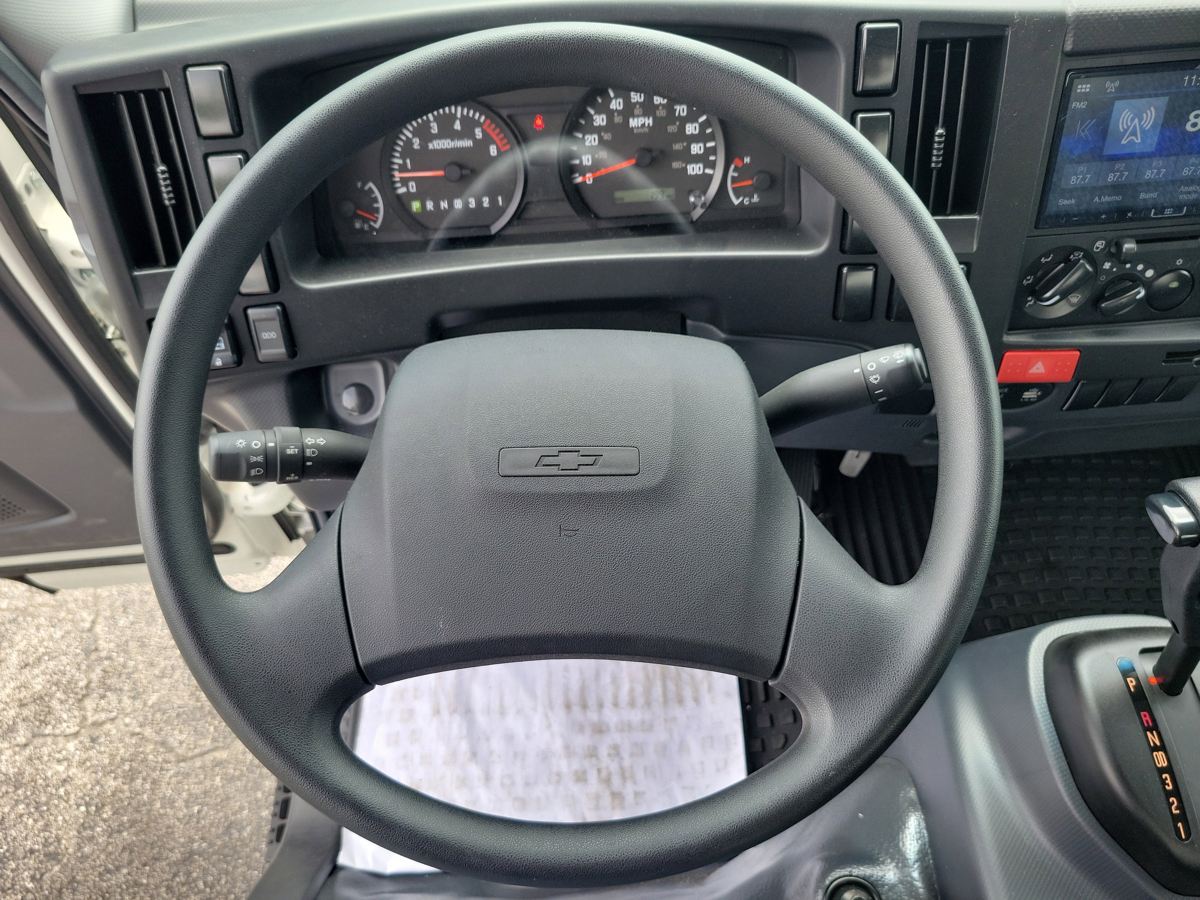 2025 Chevrolet Low Cab Forward 5500 HG Base