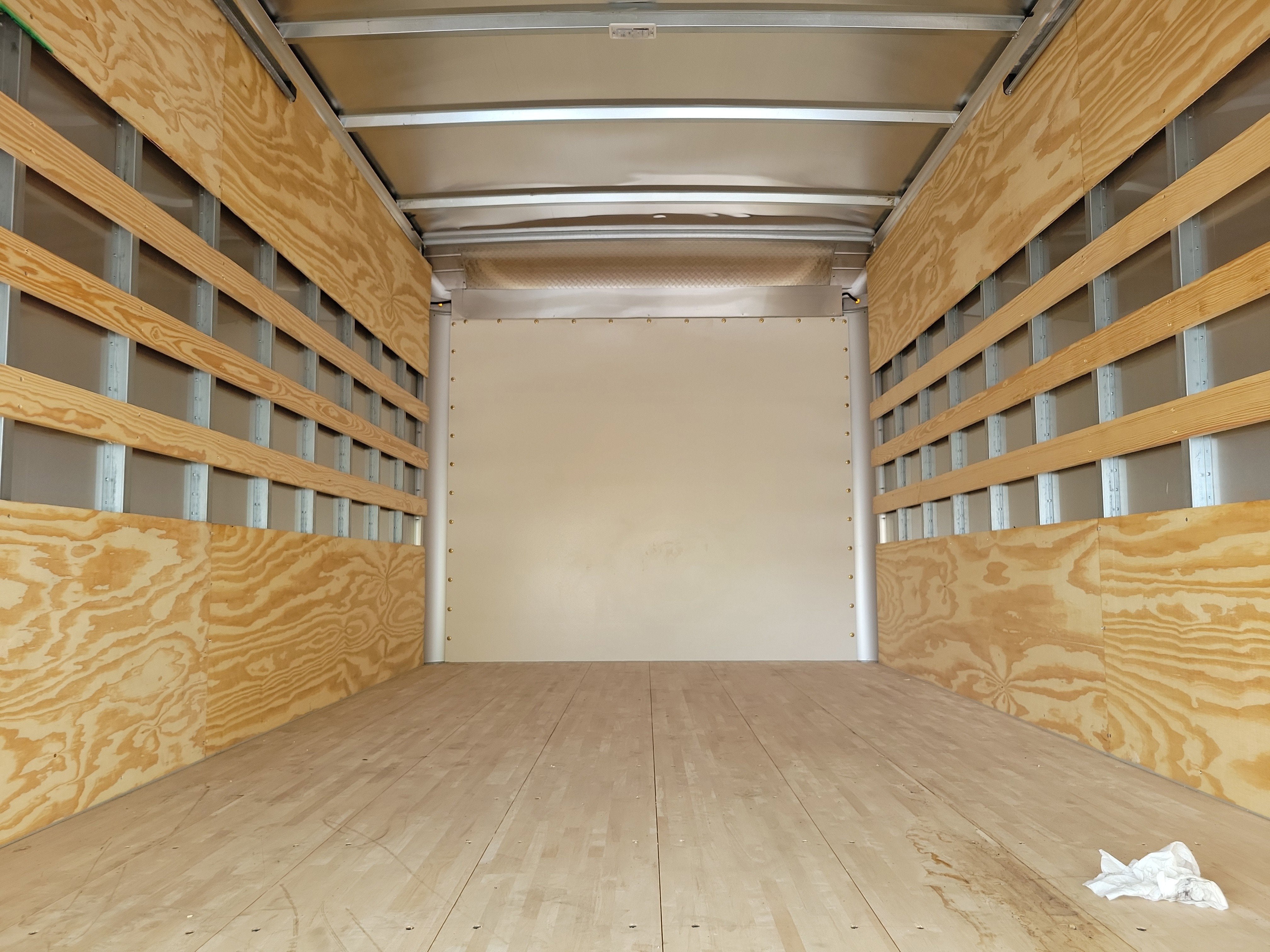 2025 Chevrolet Low Cab Forward 5500 HG Base