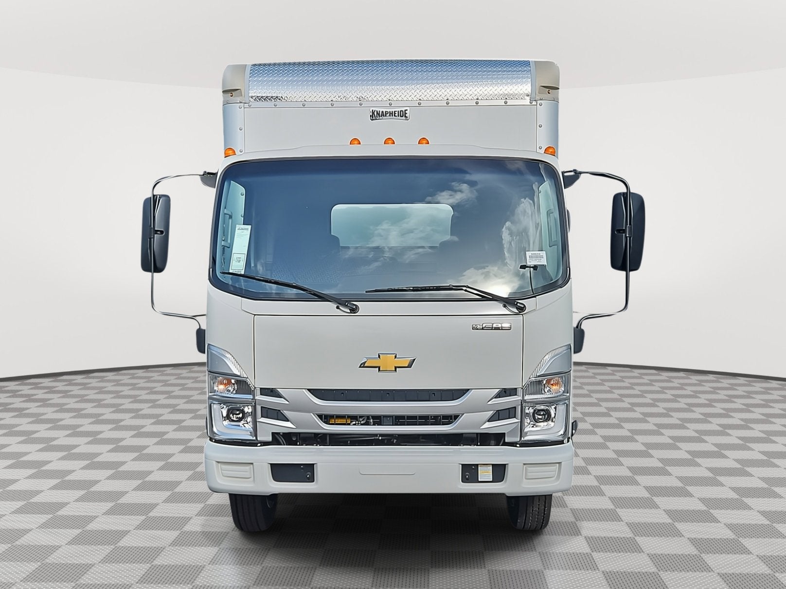 2025 Chevrolet Low Cab Forward 5500 XG Base