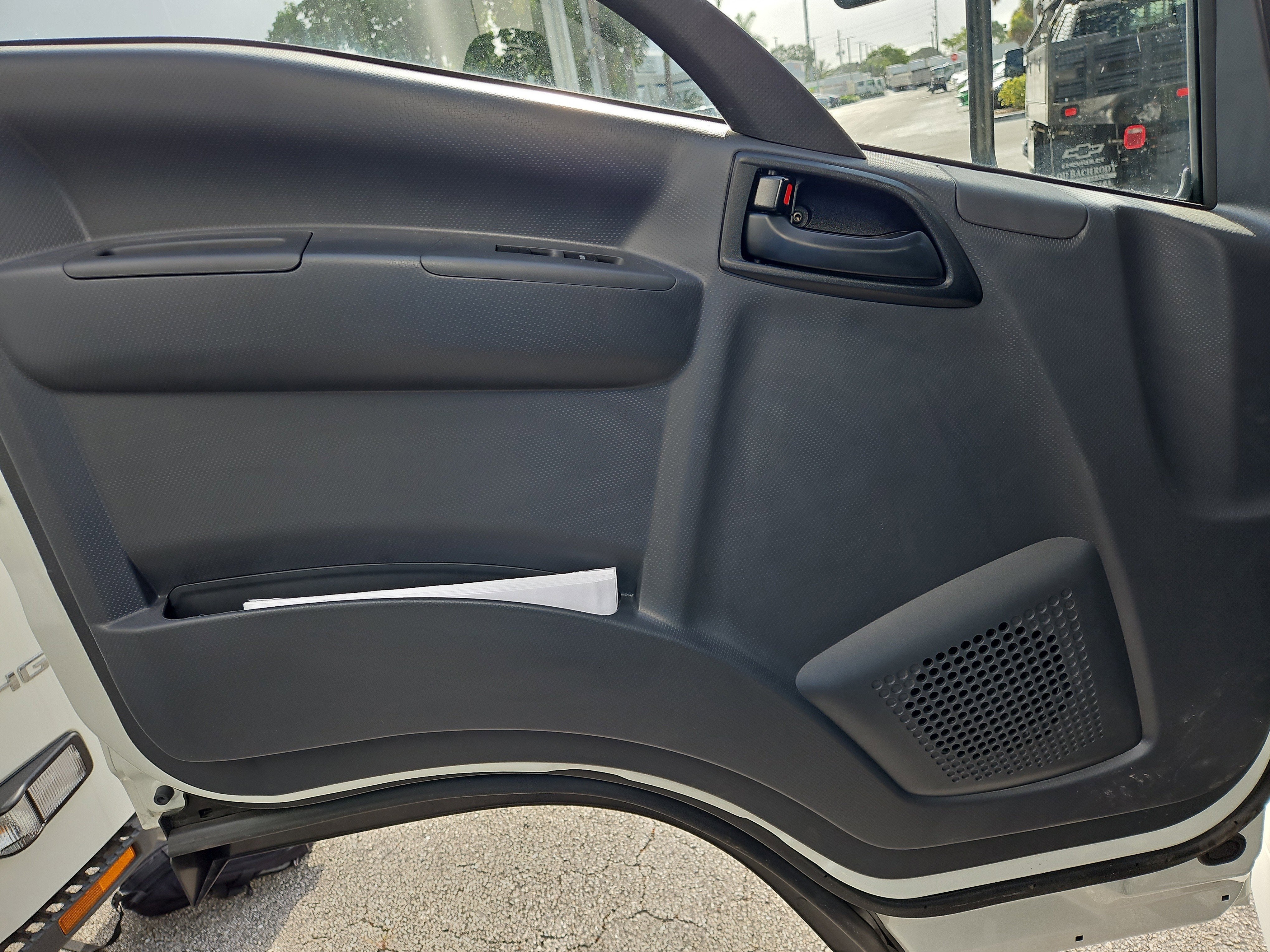 2025 Chevrolet Low Cab Forward 5500 XG Base