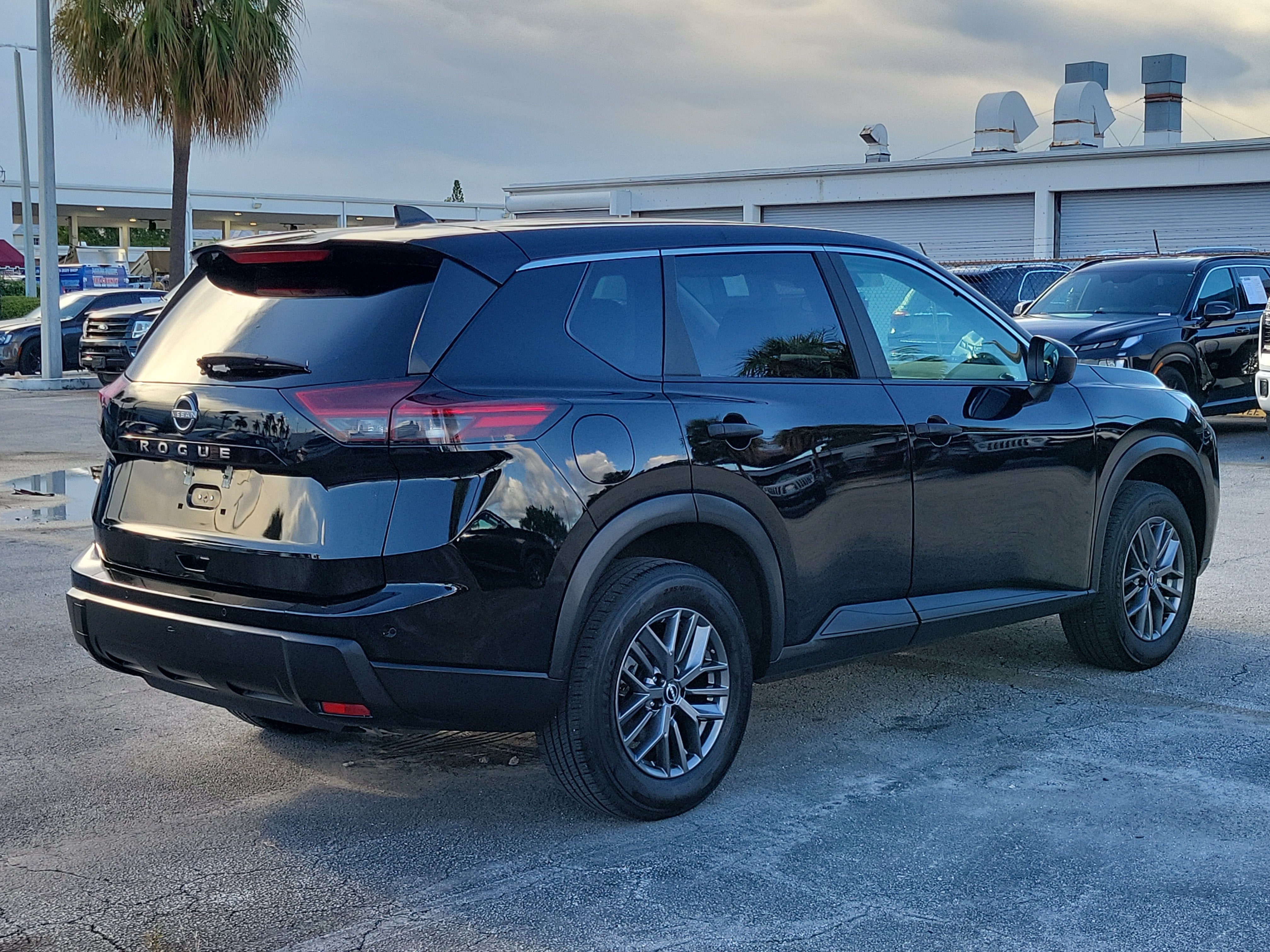 2024 Nissan Rogue S