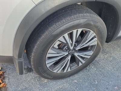 2022 Nissan Rogue SV