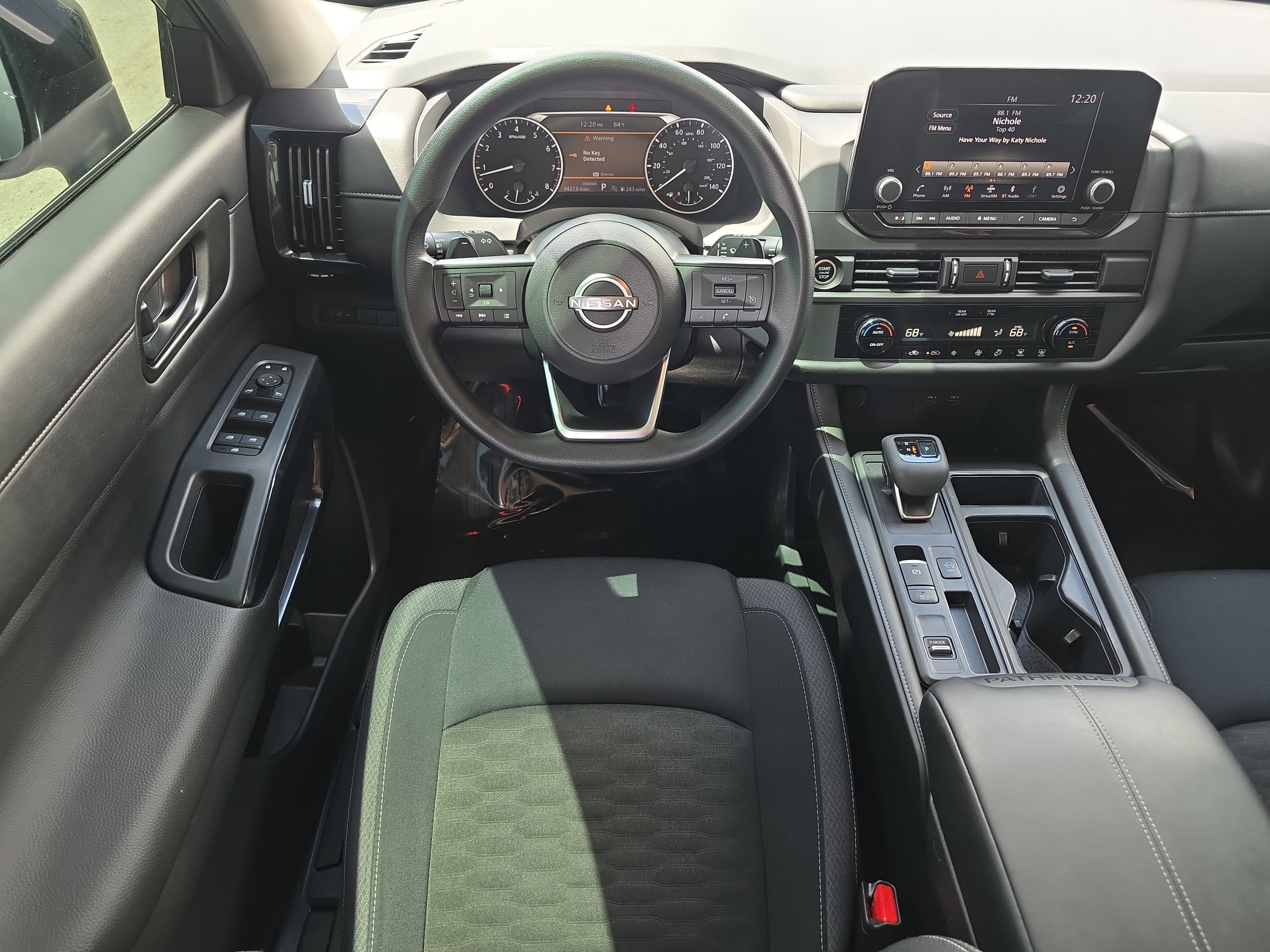 2024 Nissan Pathfinder S