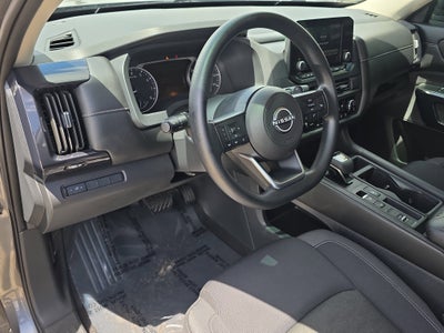 2024 Nissan Pathfinder S