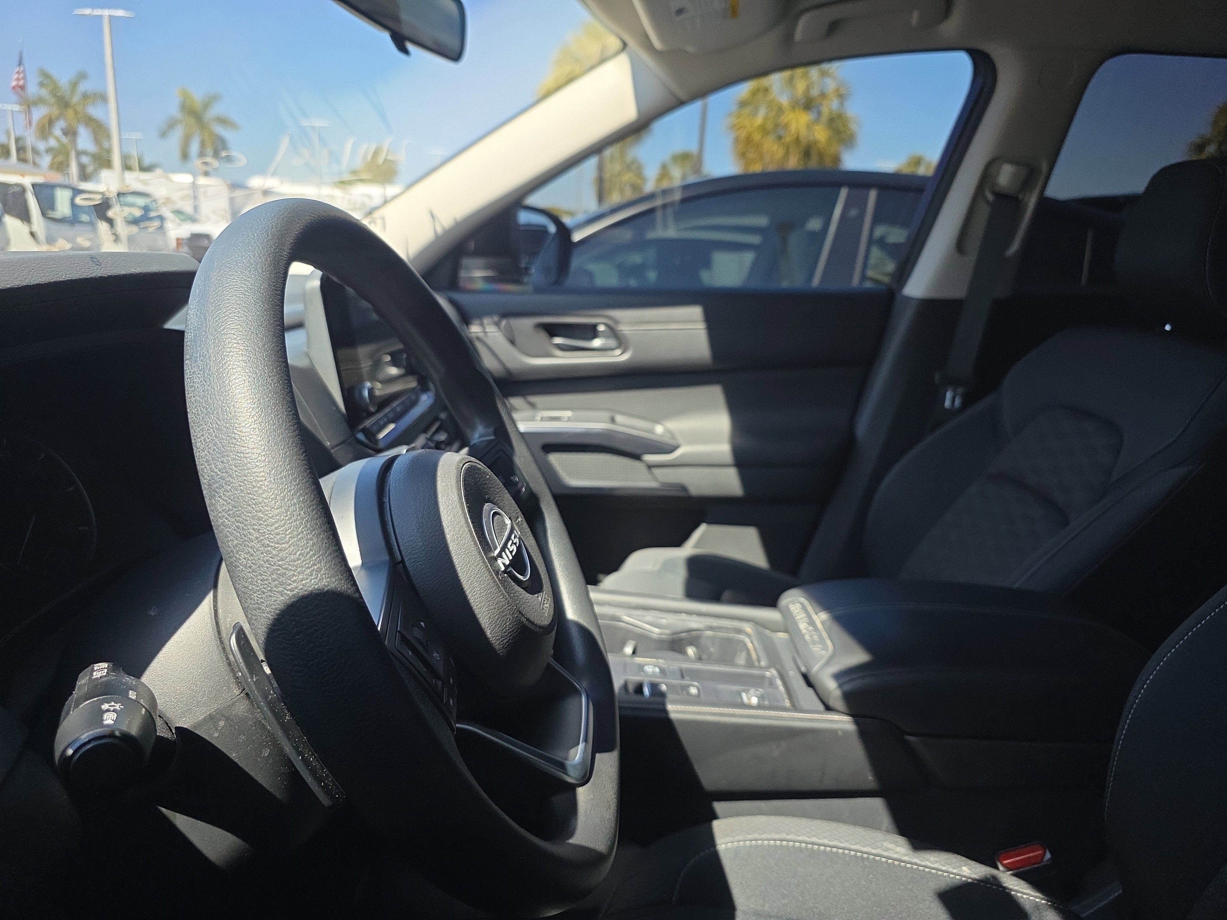 2024 Nissan Pathfinder S