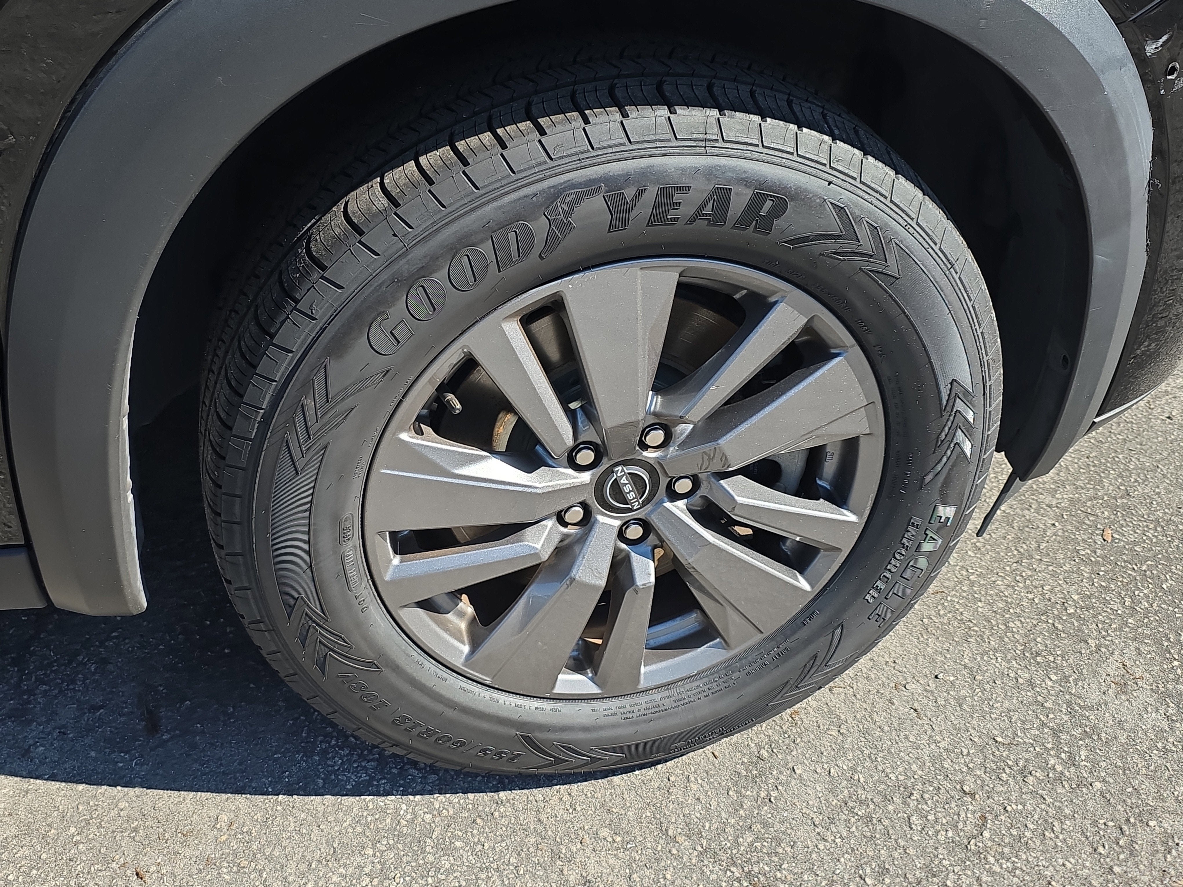 2024 Nissan Pathfinder S