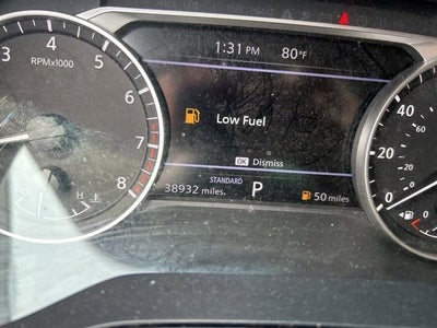 2025 Nissan Pathfinder SV