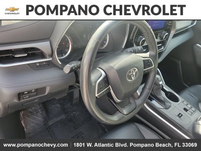 2024 Toyota Highlander LE