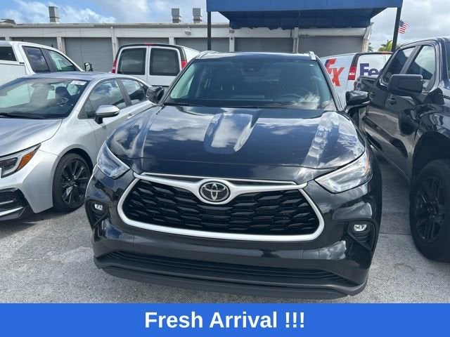 2024 Toyota Highlander LE