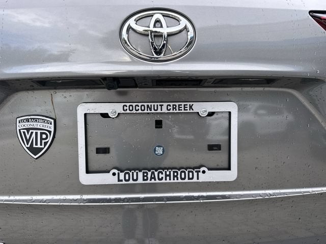2025 Toyota Highlander LE