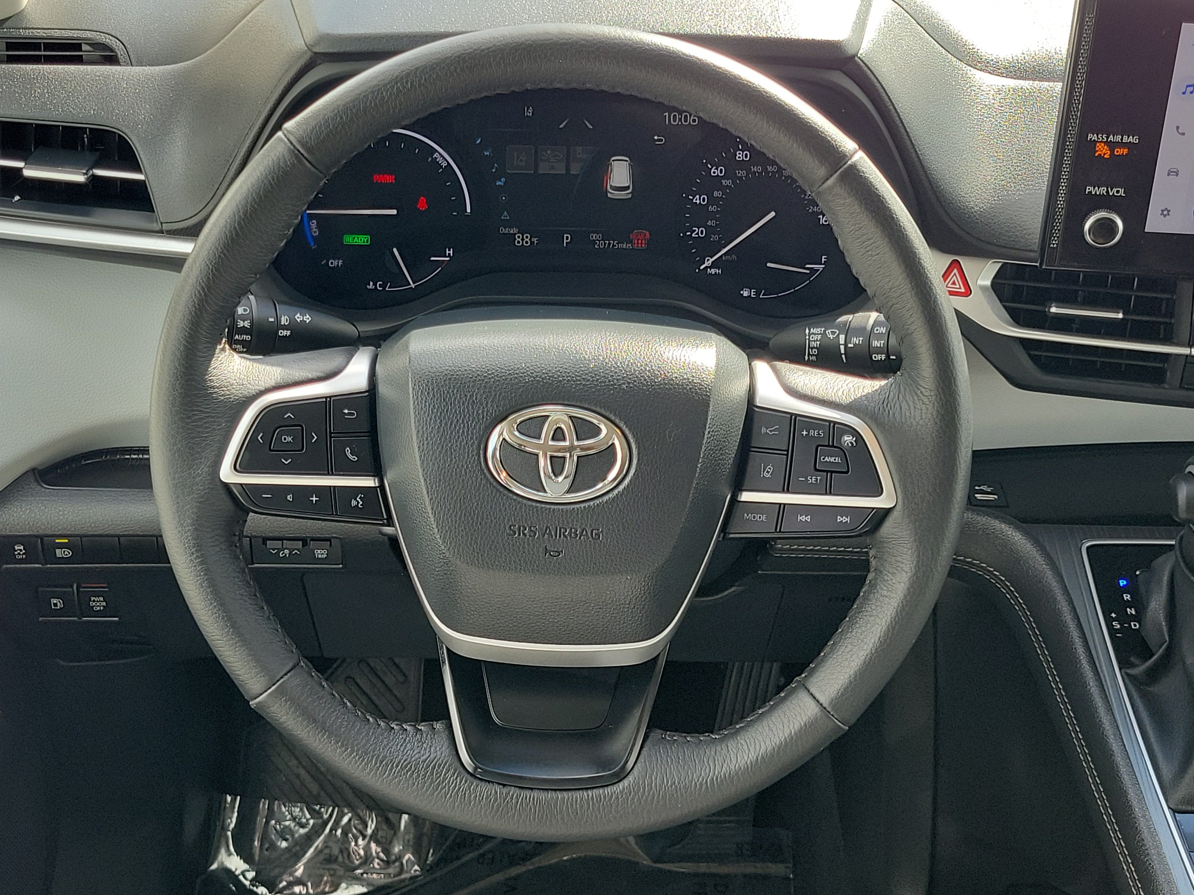 2026 Toyota Sienna XLE