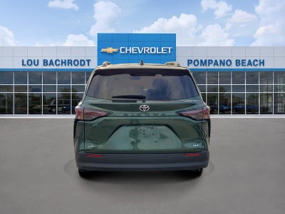 2026 Toyota Sienna XLE