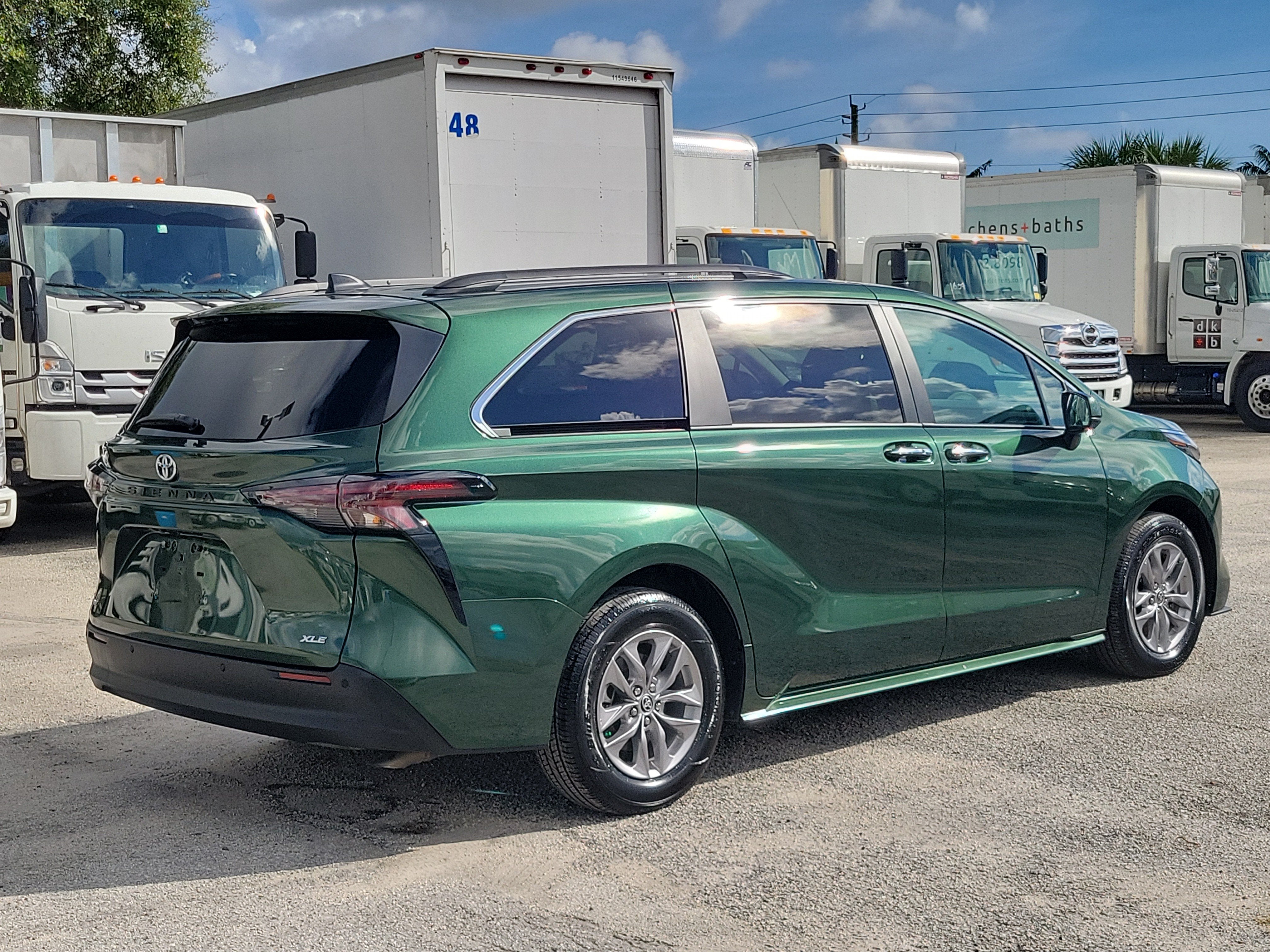 2026 Toyota Sienna XLE