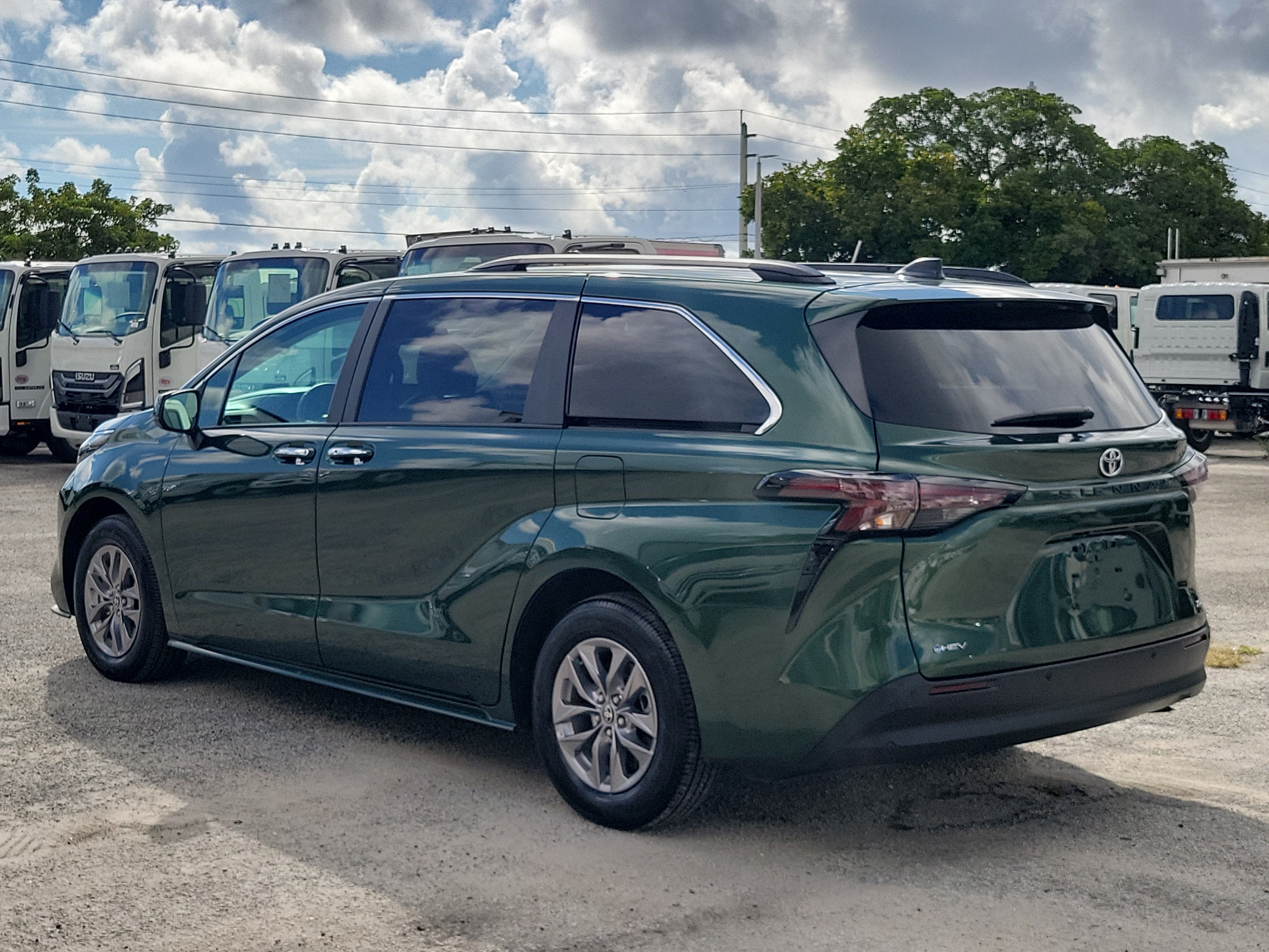 2026 Toyota Sienna XLE