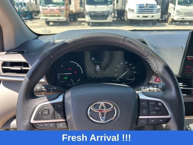 2024 Toyota Sienna XLE