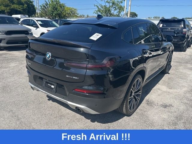 2021 BMW X4 xDrive30i