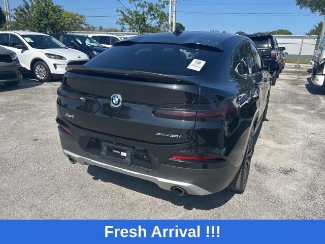 2021 BMW X4 xDrive30i