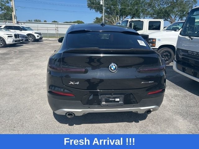 2021 BMW X4 xDrive30i