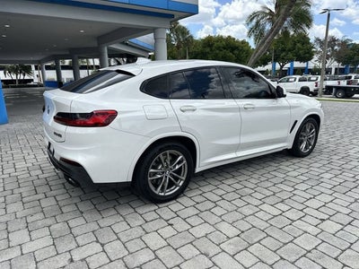 2021 BMW X4 M40i