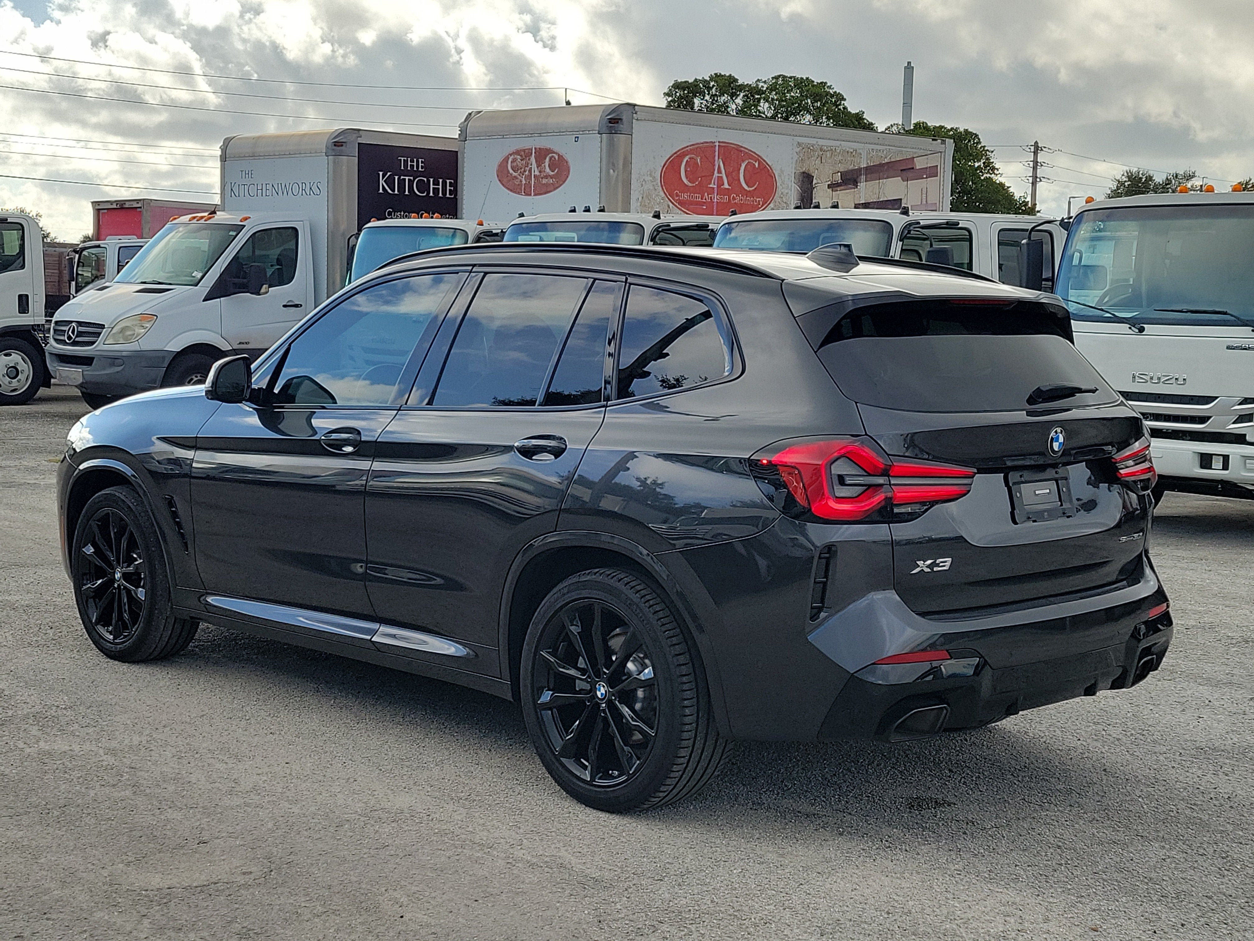 2023 BMW X3 sDrive30i