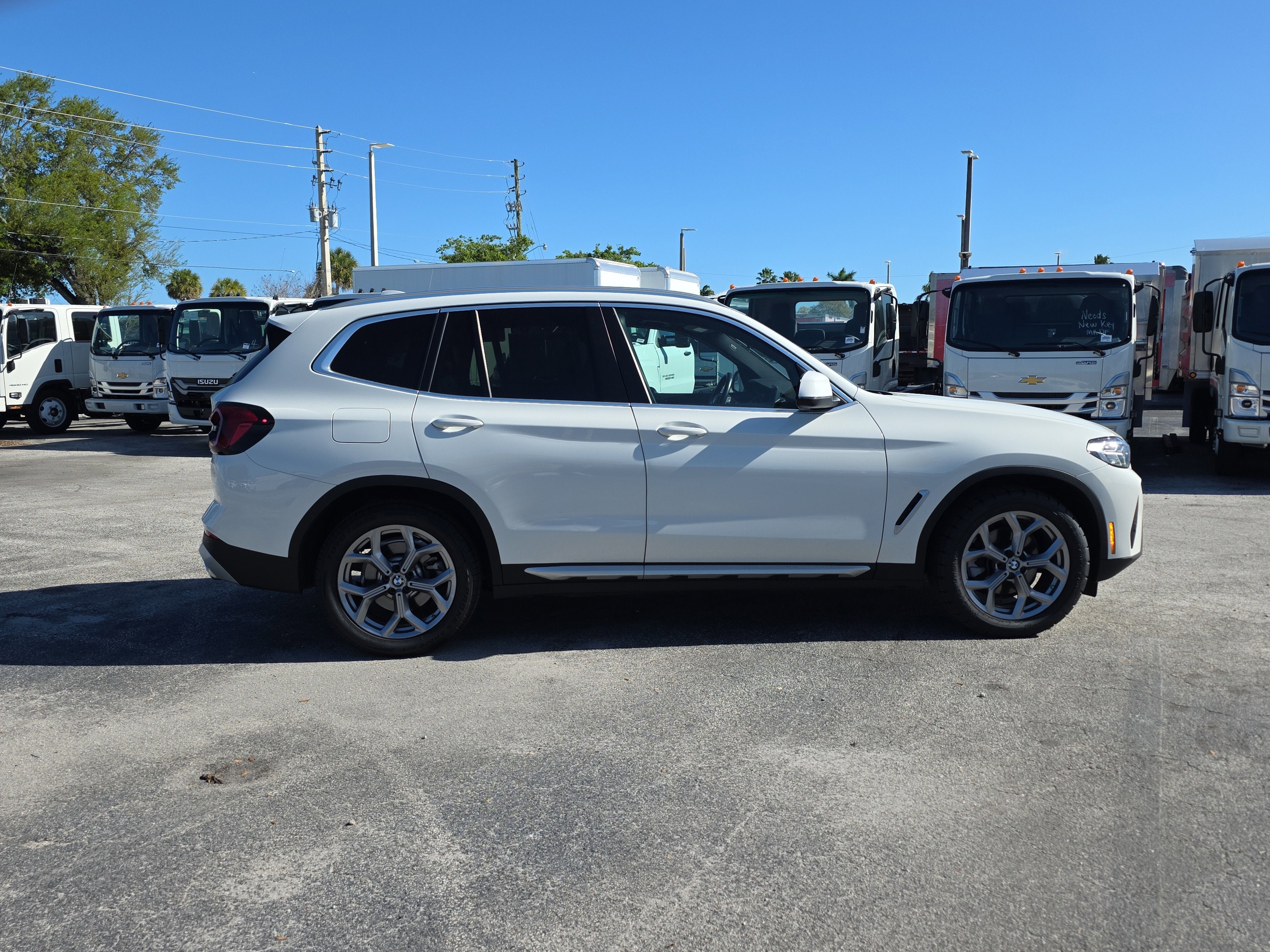 2023 BMW X3 sDrive30i