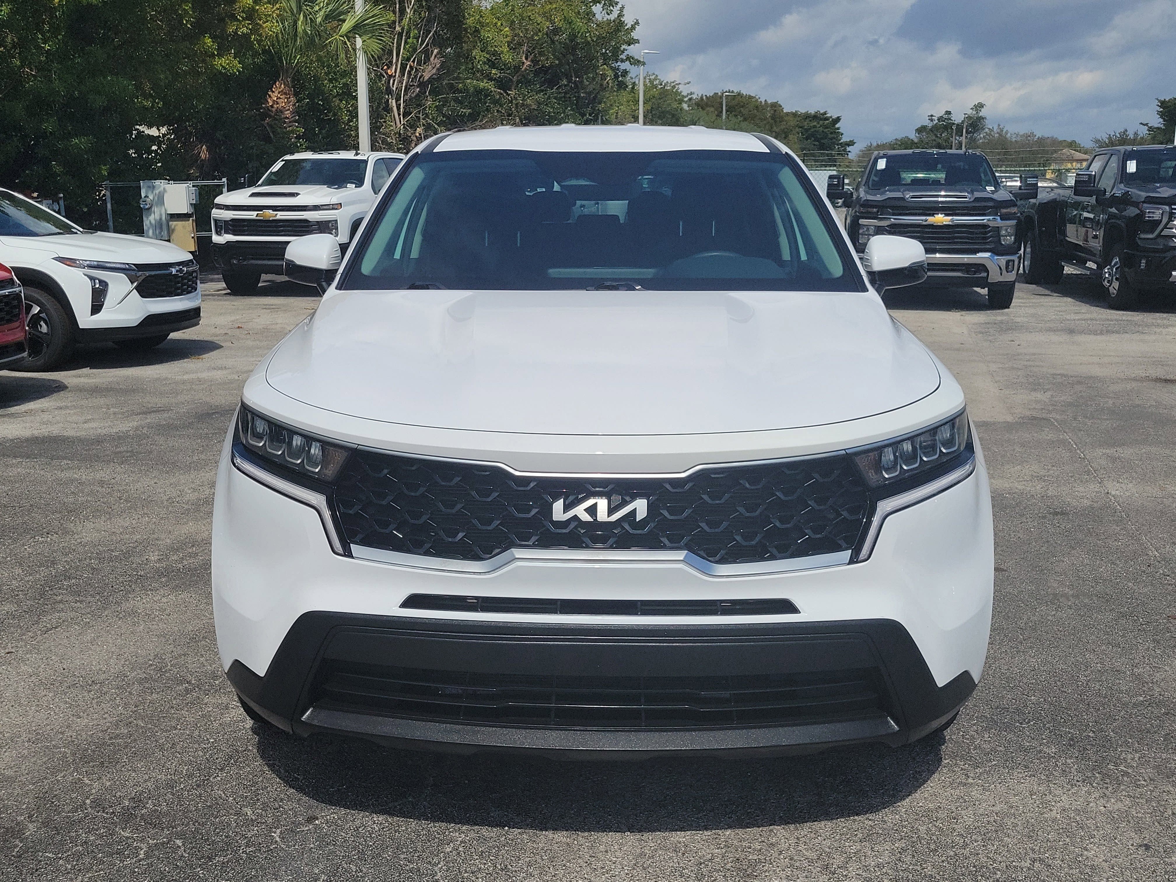 2023 Kia Sorento LX