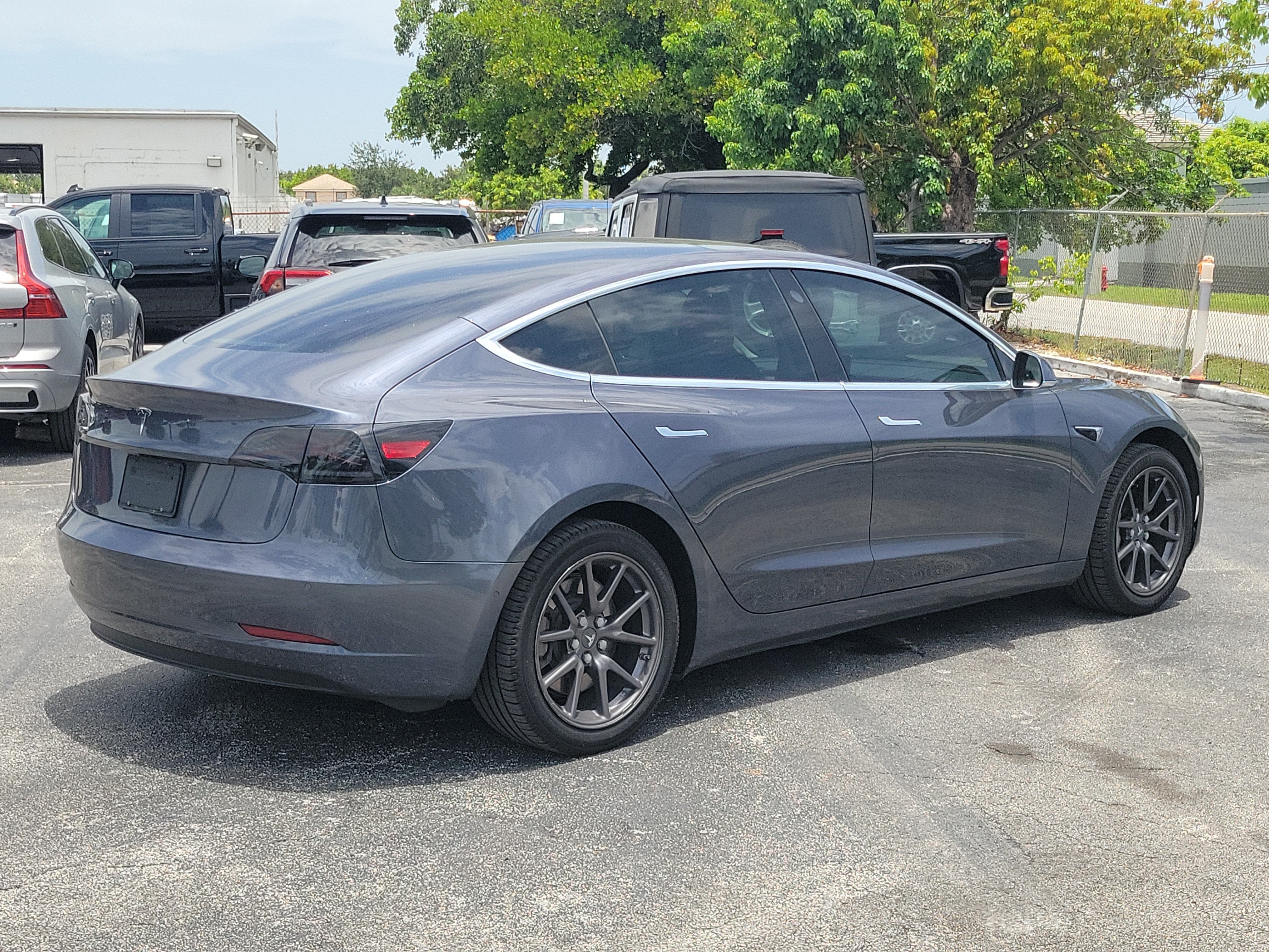 2020 Tesla Model 3 Standard Range Plus