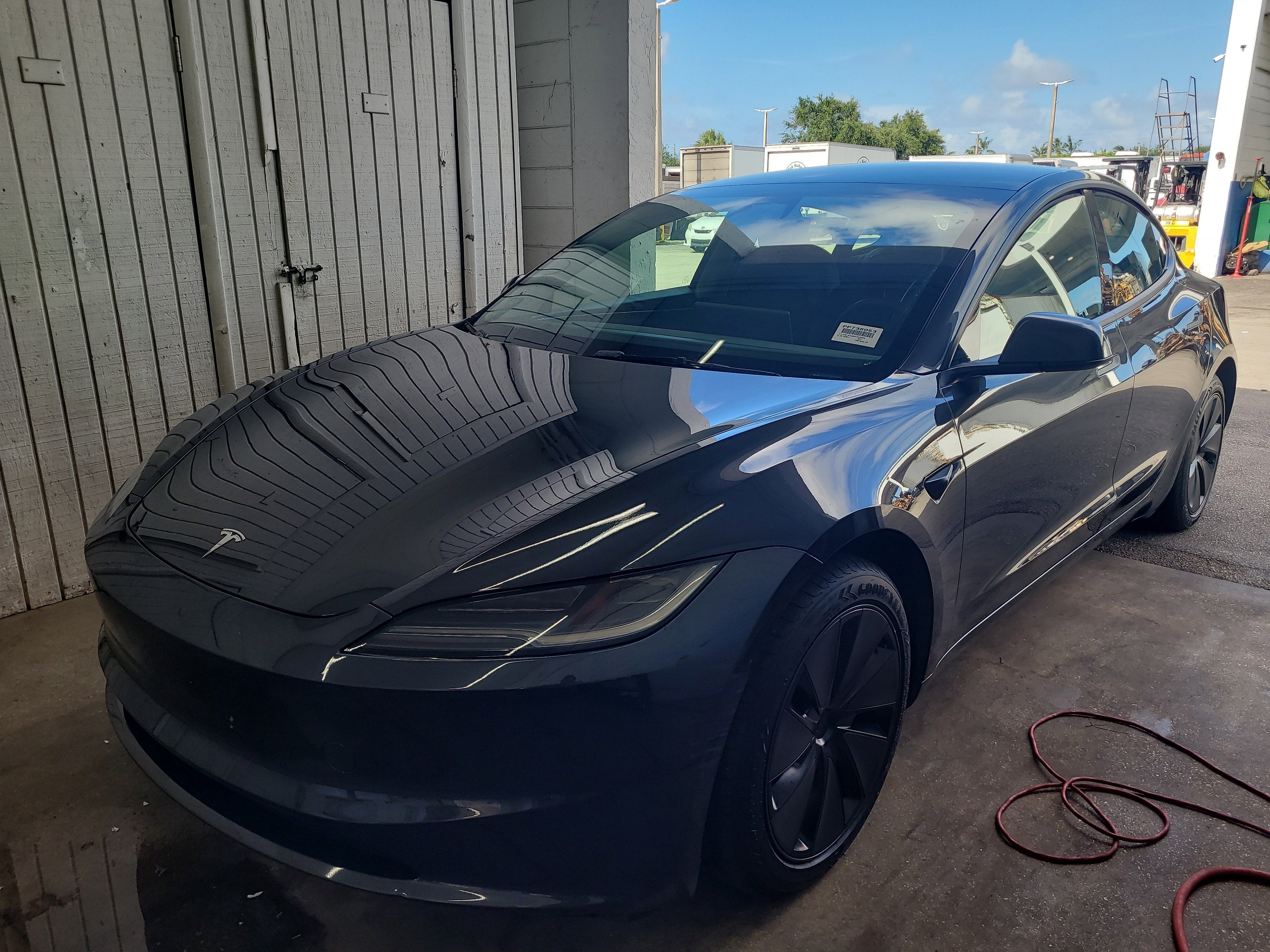 2024 Tesla Model 3 LONG RANGE
