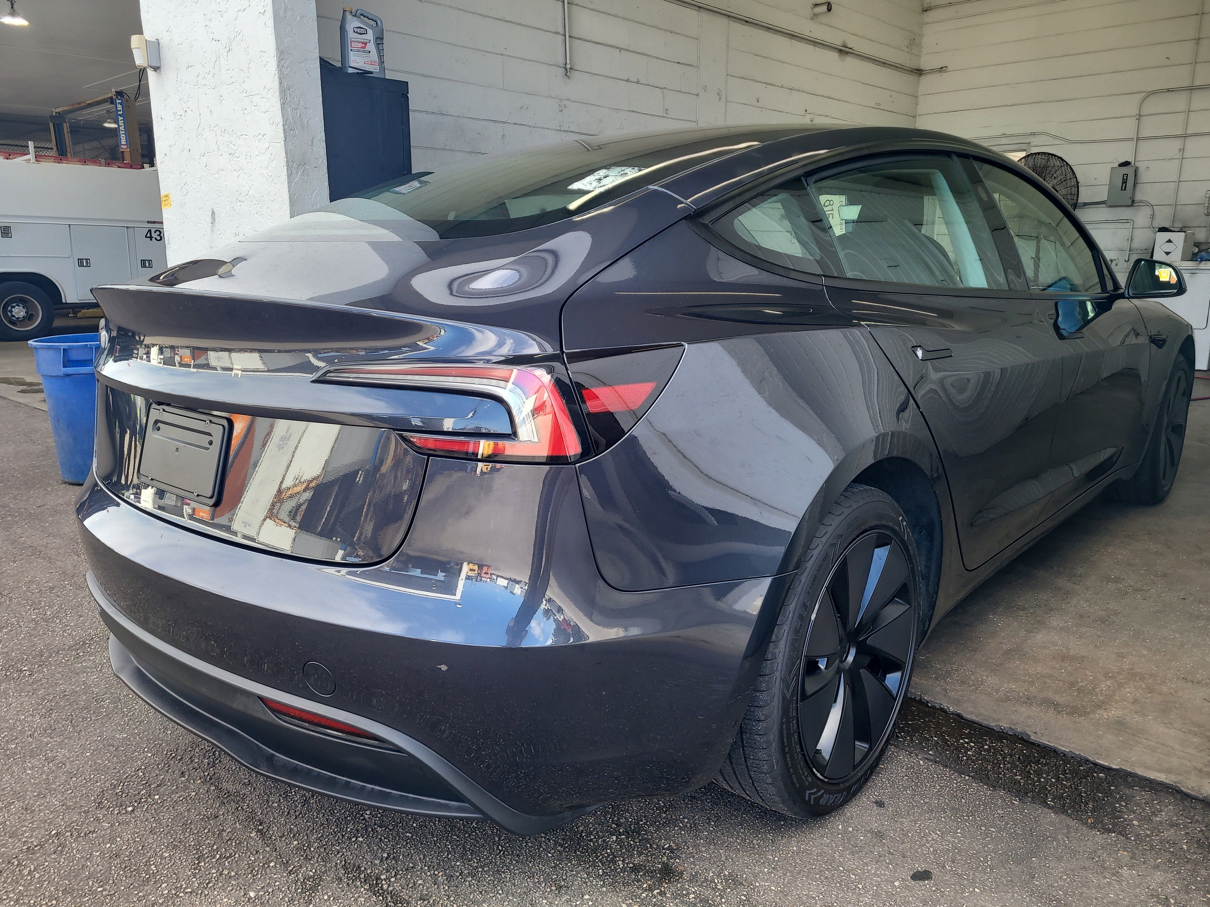 2024 Tesla Model 3 LONG RANGE