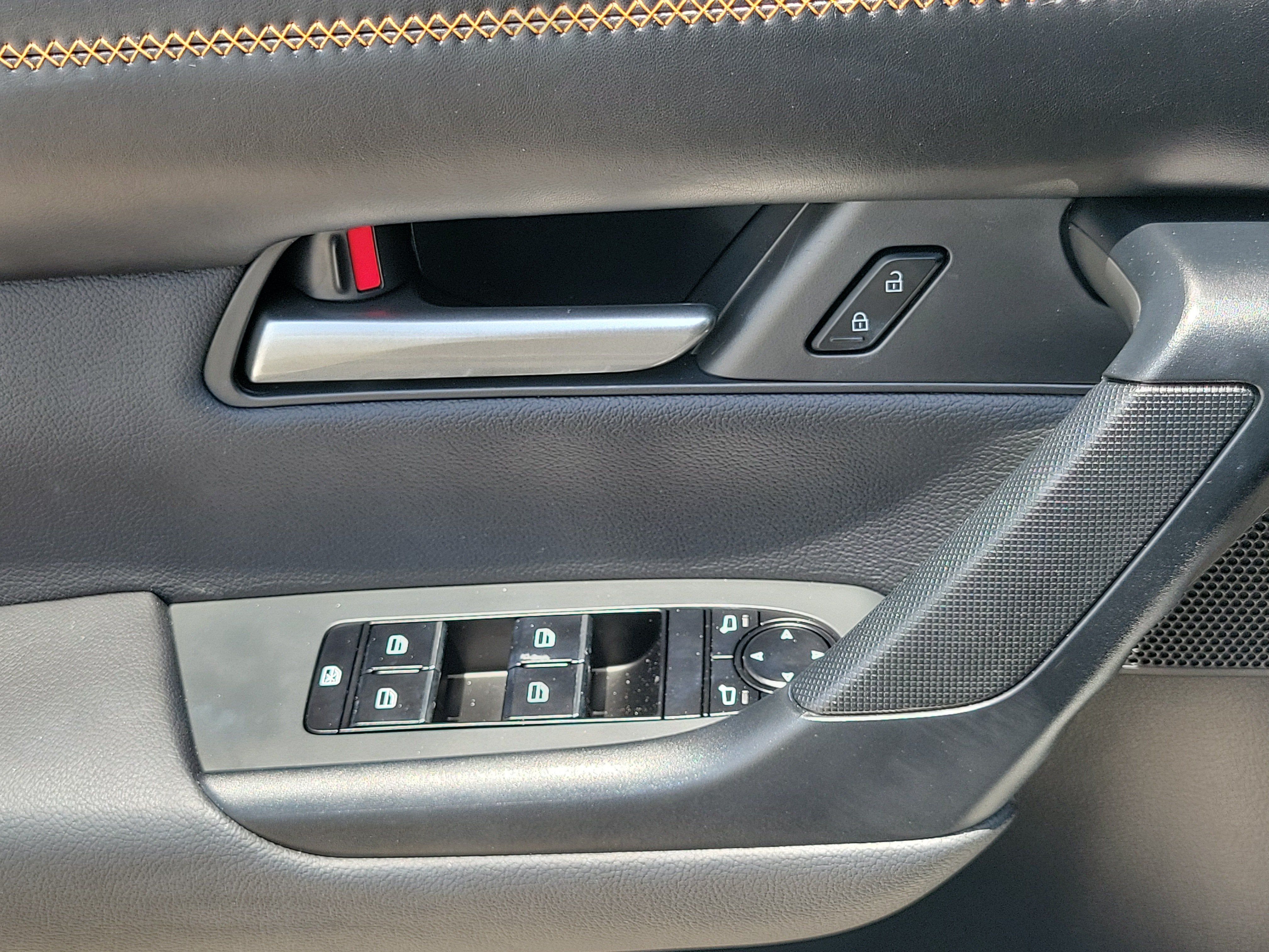 2026 Mazda Mazda CX-50 Hybrid Premium