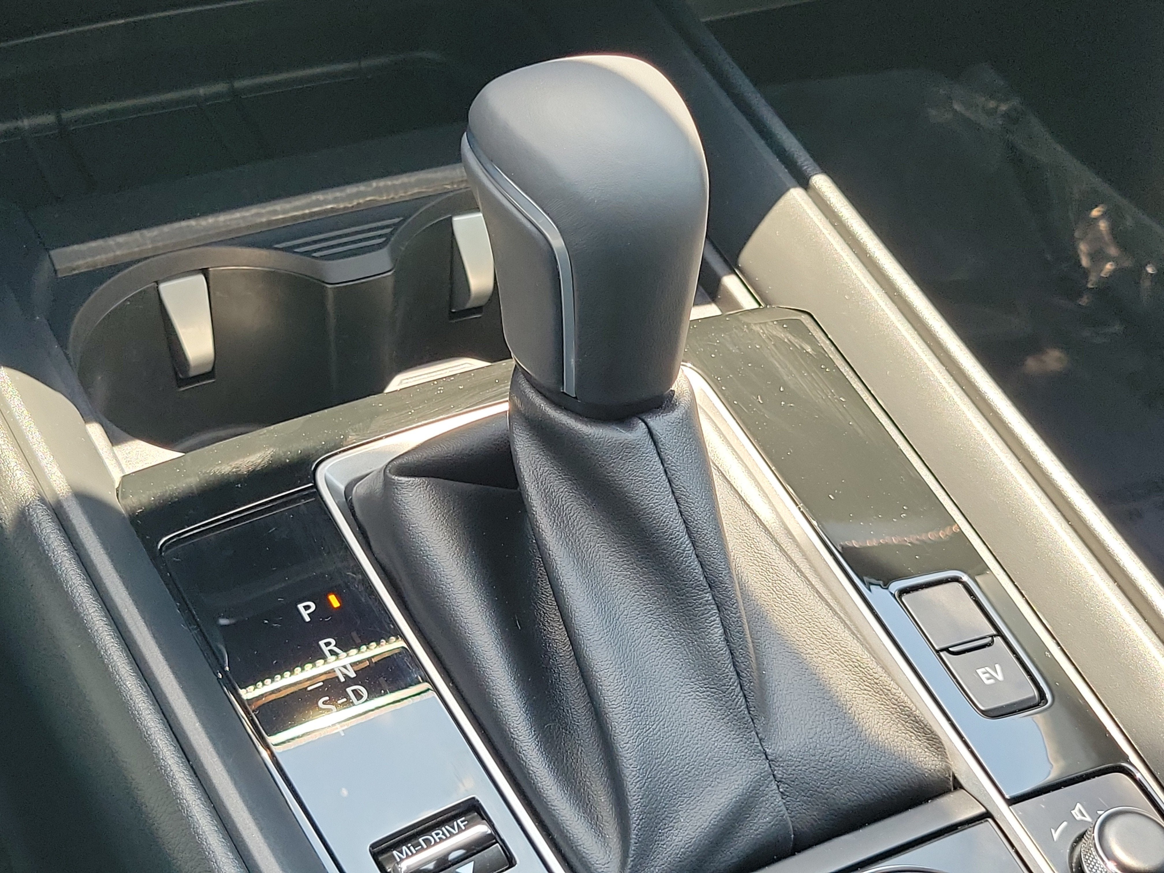 2026 Mazda Mazda CX-50 Hybrid Premium