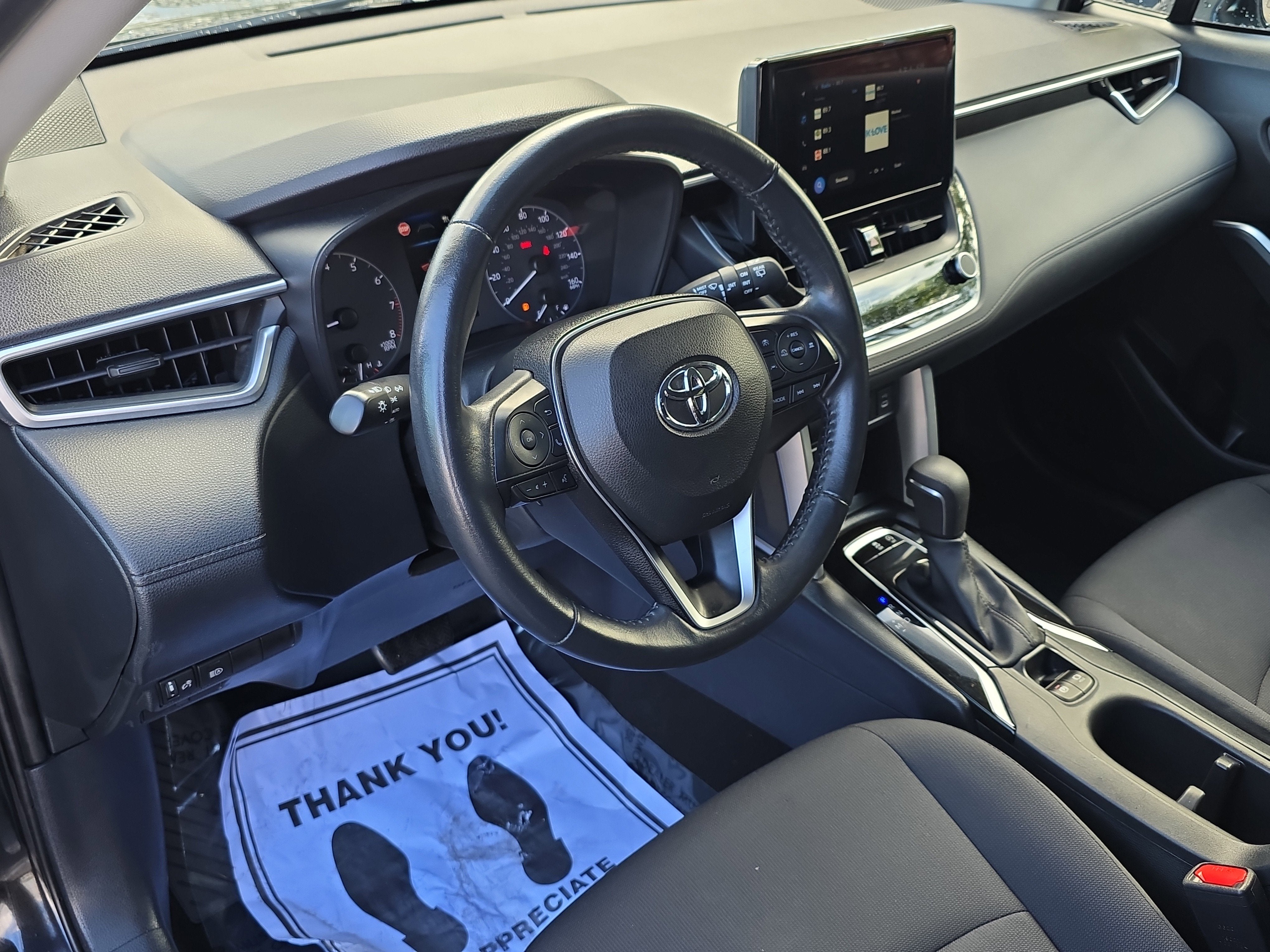 2024 Toyota Corolla Cross LE