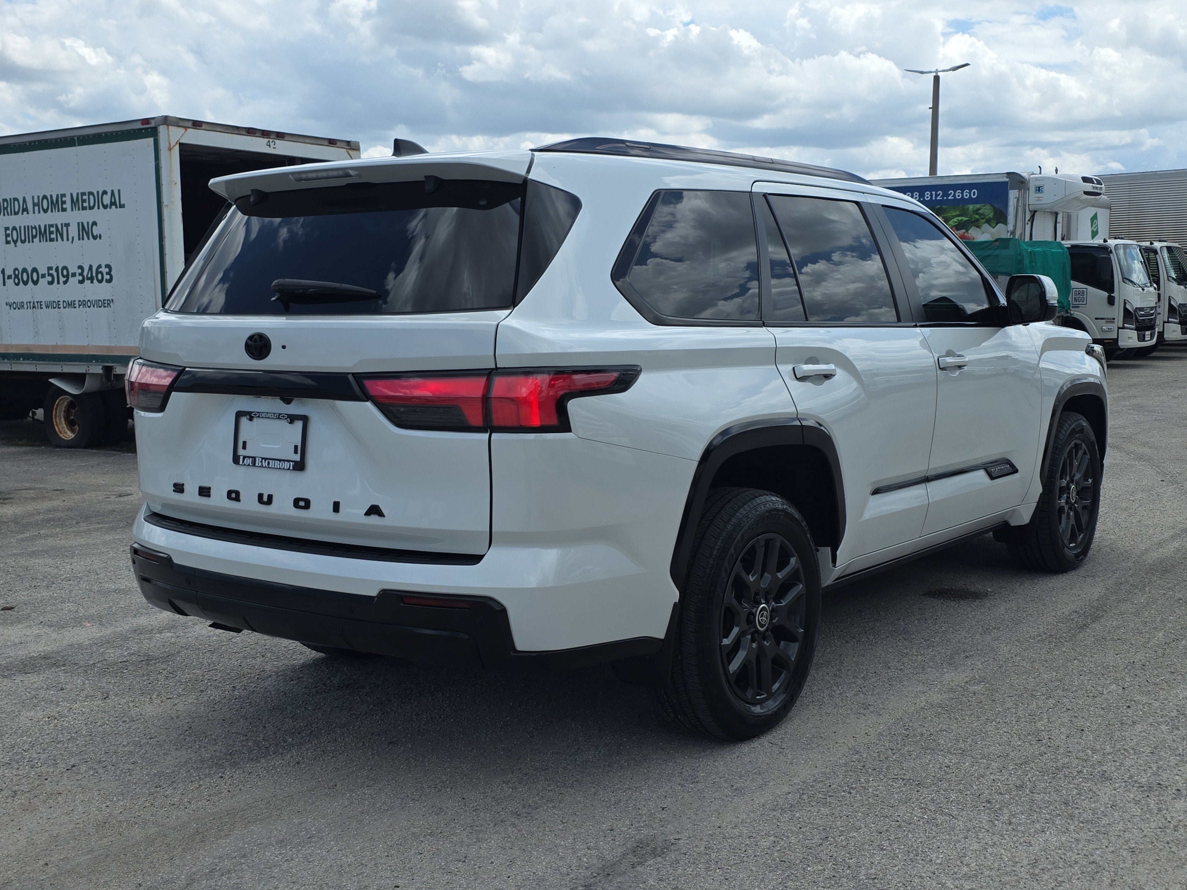 2024 Toyota Sequoia SR5