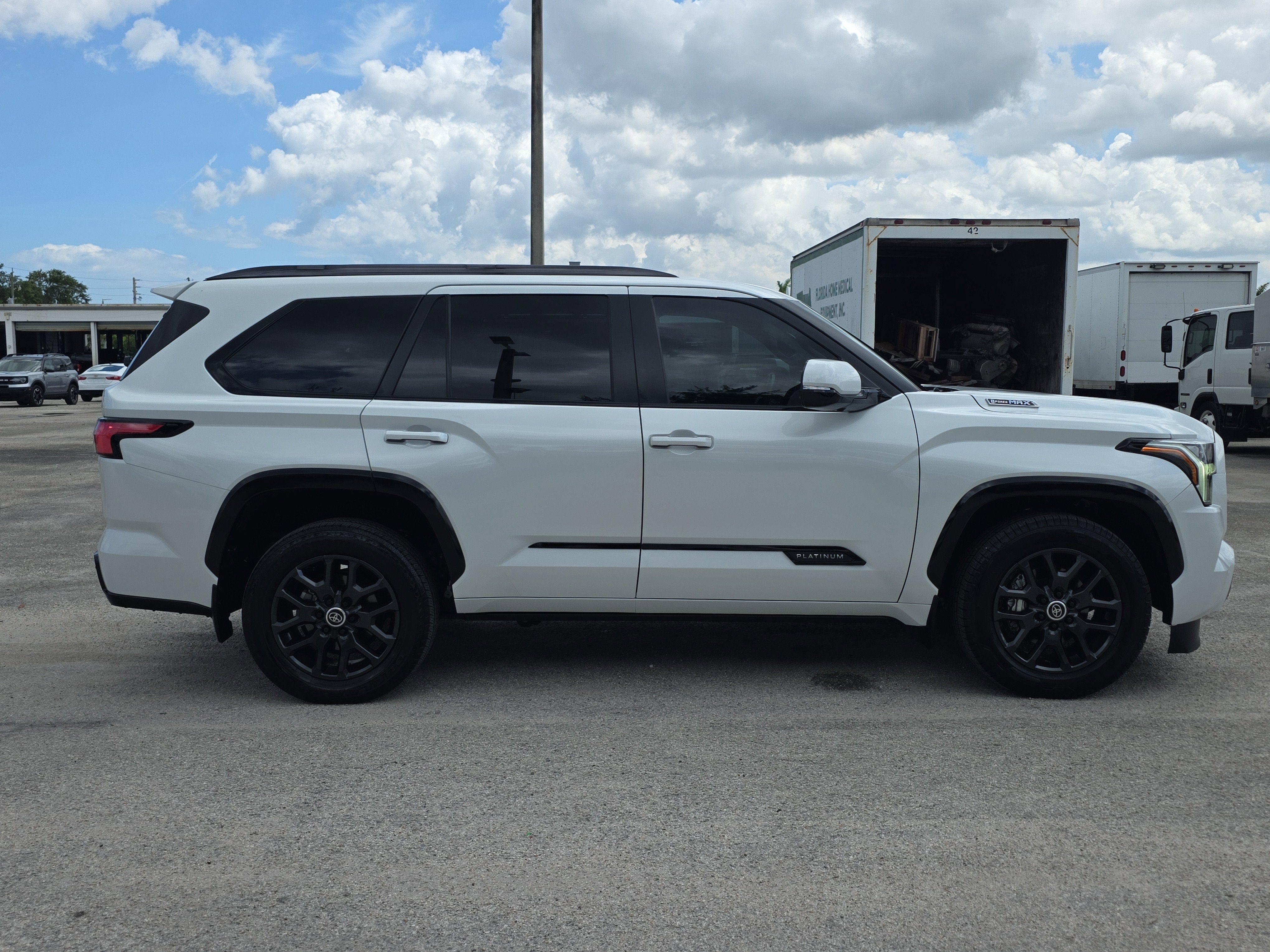 2024 Toyota Sequoia SR5