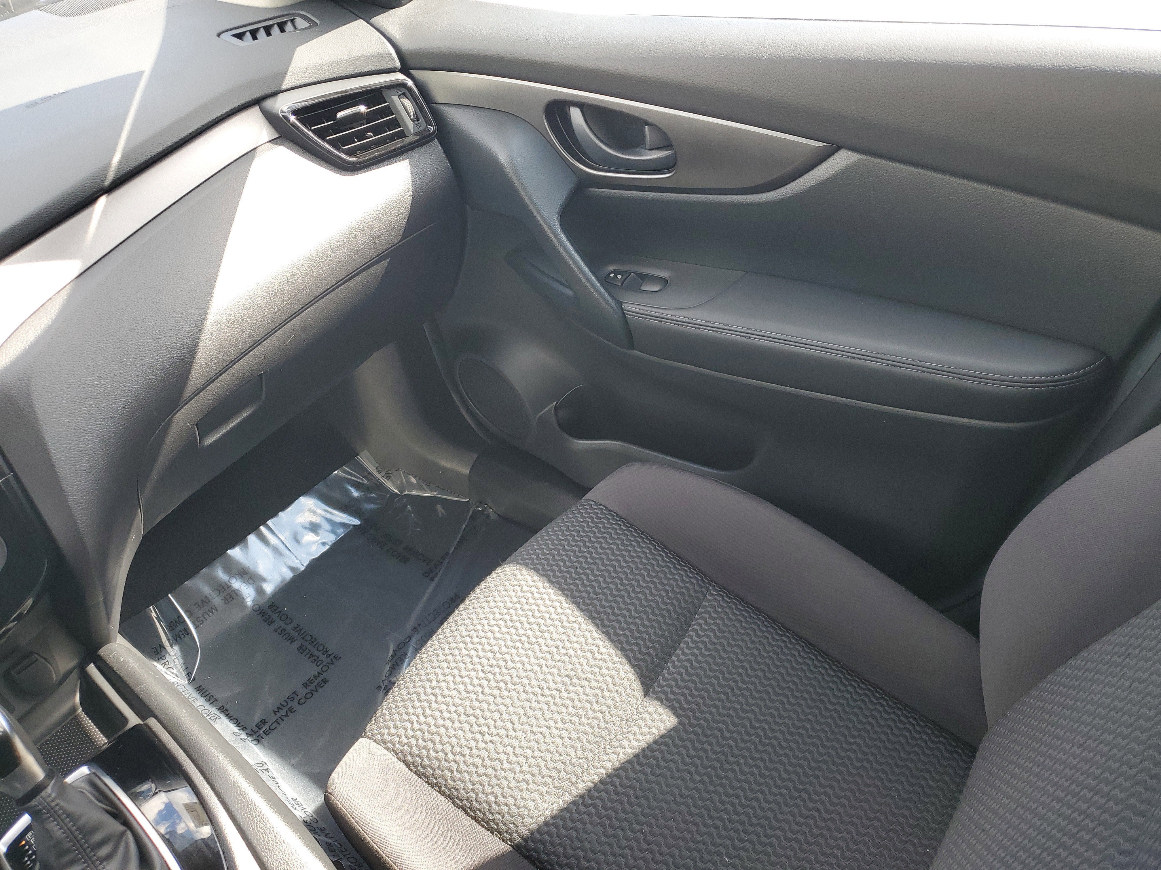 2020 Nissan Rogue Sport S