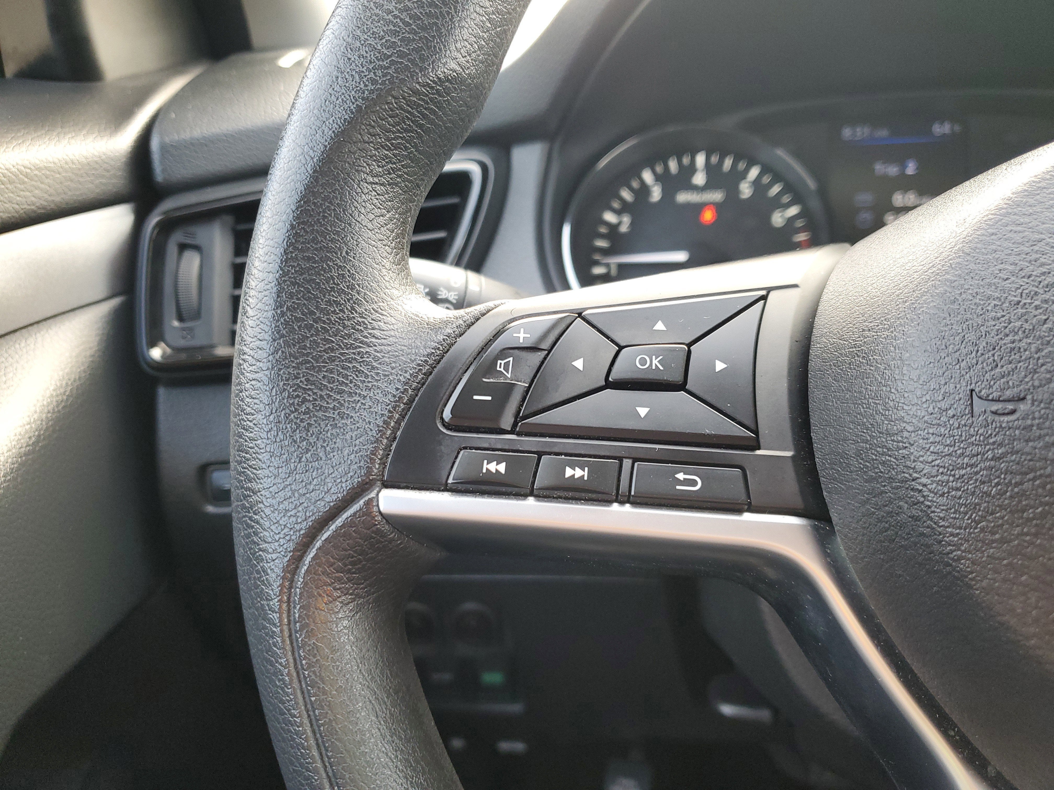 2020 Nissan Rogue Sport S