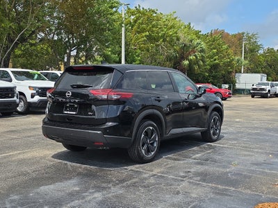 2024 Nissan Rogue SV