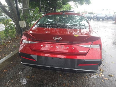2025 Hyundai Elantra Limited
