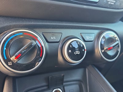 2022 Hyundai Venue SE