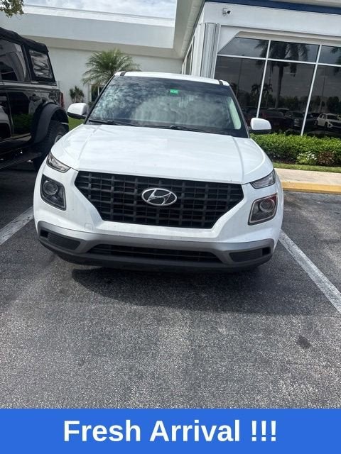 2022 Hyundai Venue SE